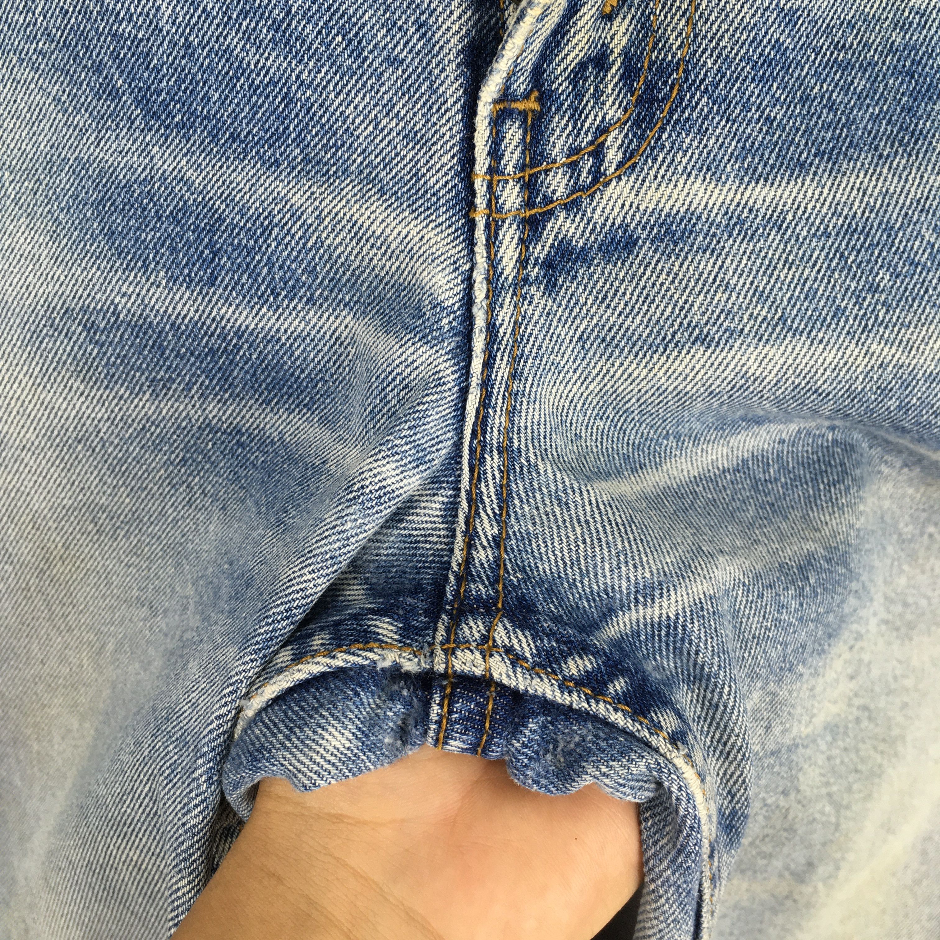 Levi's Size 31x28 Vintage 90s Levi's 505 Faded Blue Jeans S1031 Size US 31 - 7 Thumbnail