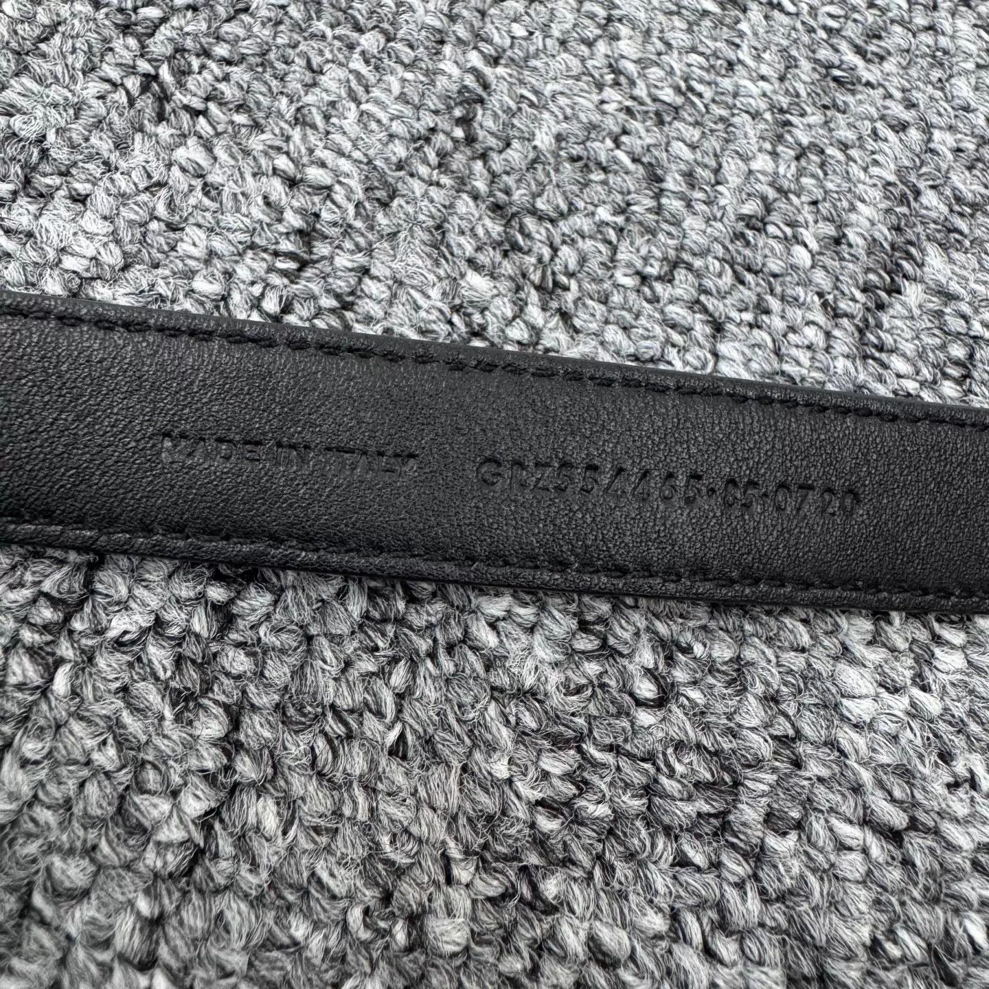 Saint Laurent Paris Saint Laurent Skinny Belt Black Gold Gold Buckle Size ONE SIZE - 8 Thumbnail