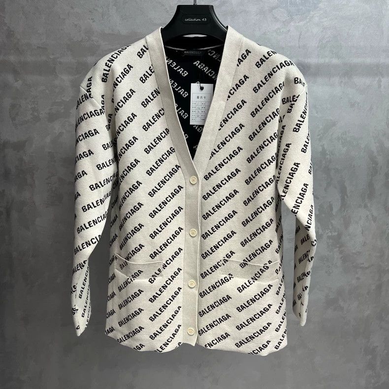 Balenciaga Balenciaga Logo Wool Cardigan with Buttons Size US M / EU 48-50 / 2 - 1 Thumbnail