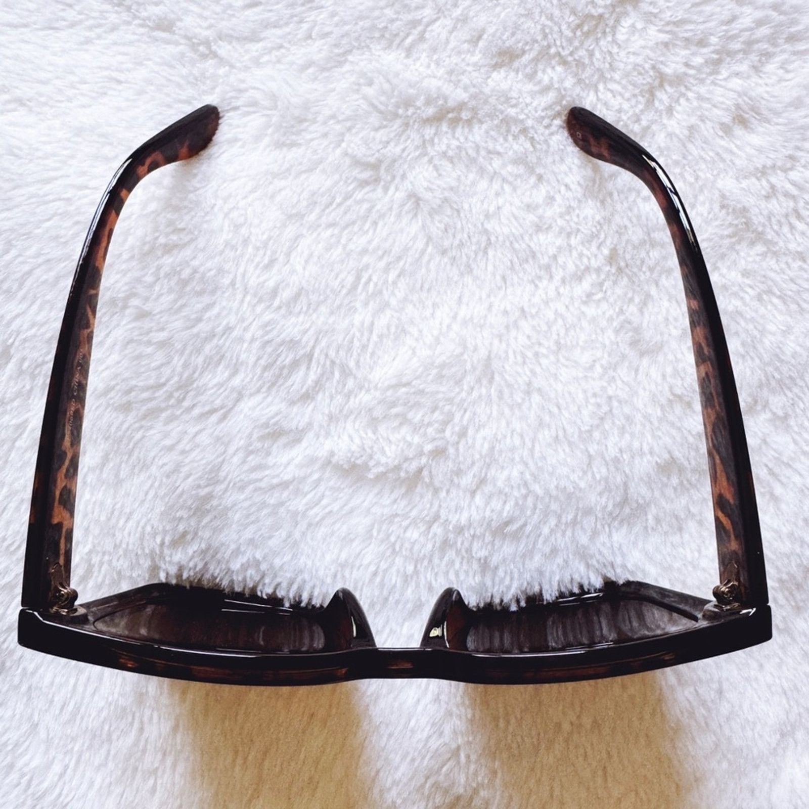 Other Liora Tortoise Brown Oversized Bold Sunglasses Size ONE SIZE - 4 Thumbnail