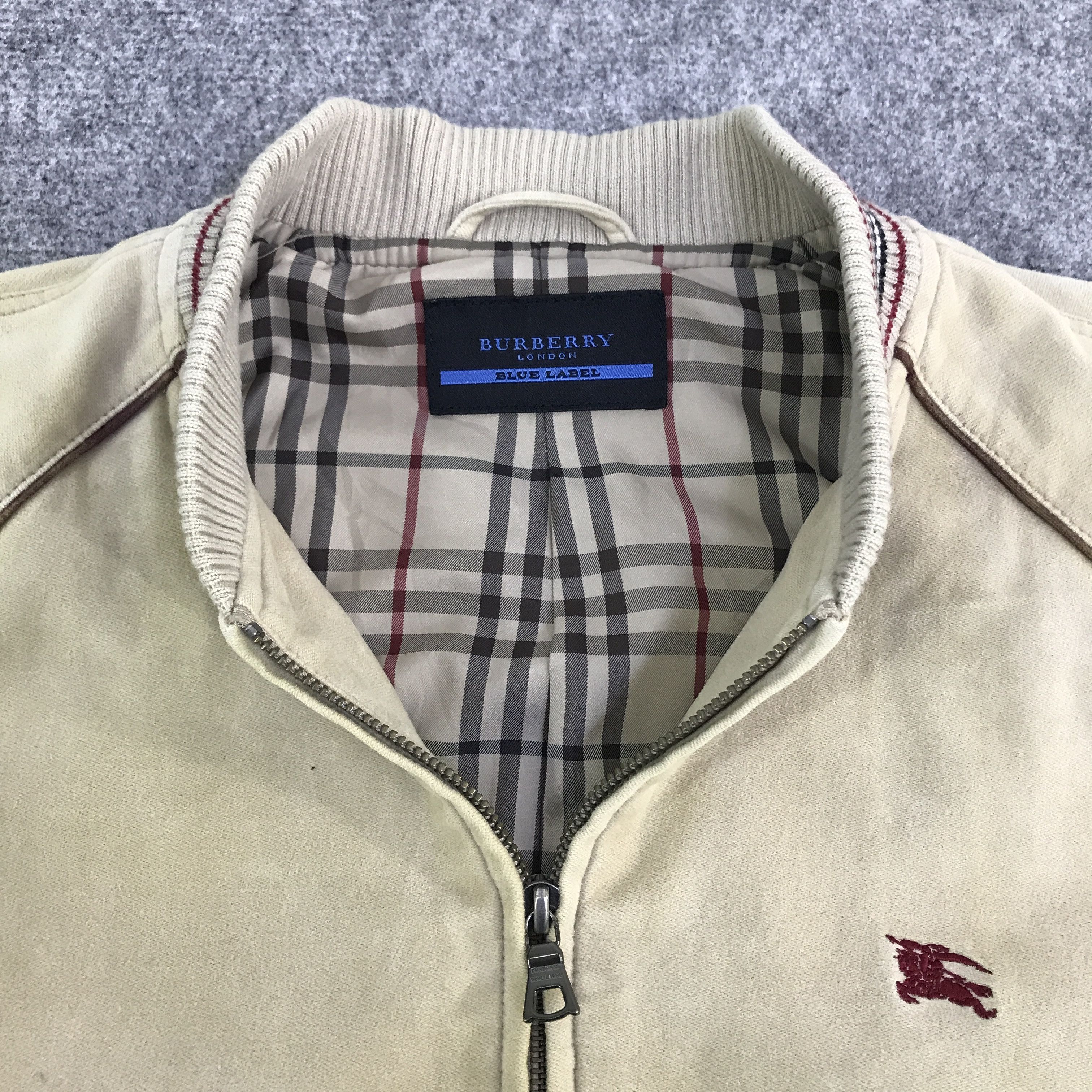 Burberry burberry blue label faded jacket K115B16 Size US L / EU 52-54 / 3 - 5 Thumbnail
