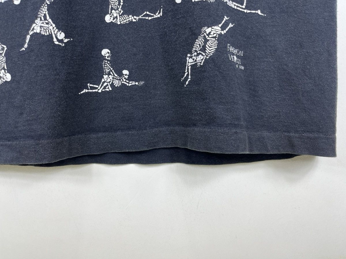 Fashion Victim × Vintage Fashion Victim Skulls 18sx Over Print Glow in The Dark Rare Size US L / EU 52-54 / 3 - 6 Thumbnail