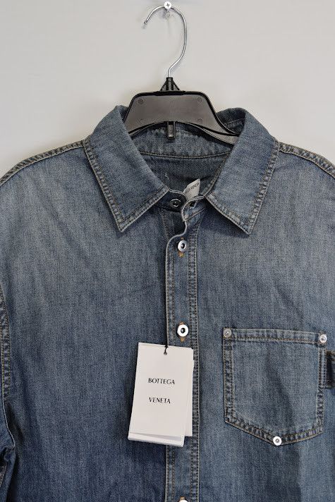 Bottega Veneta o1rshd1 Orignal Light Denim Shirt in Indigo Size US S / EU 44-46 / 1 - 3 Thumbnail