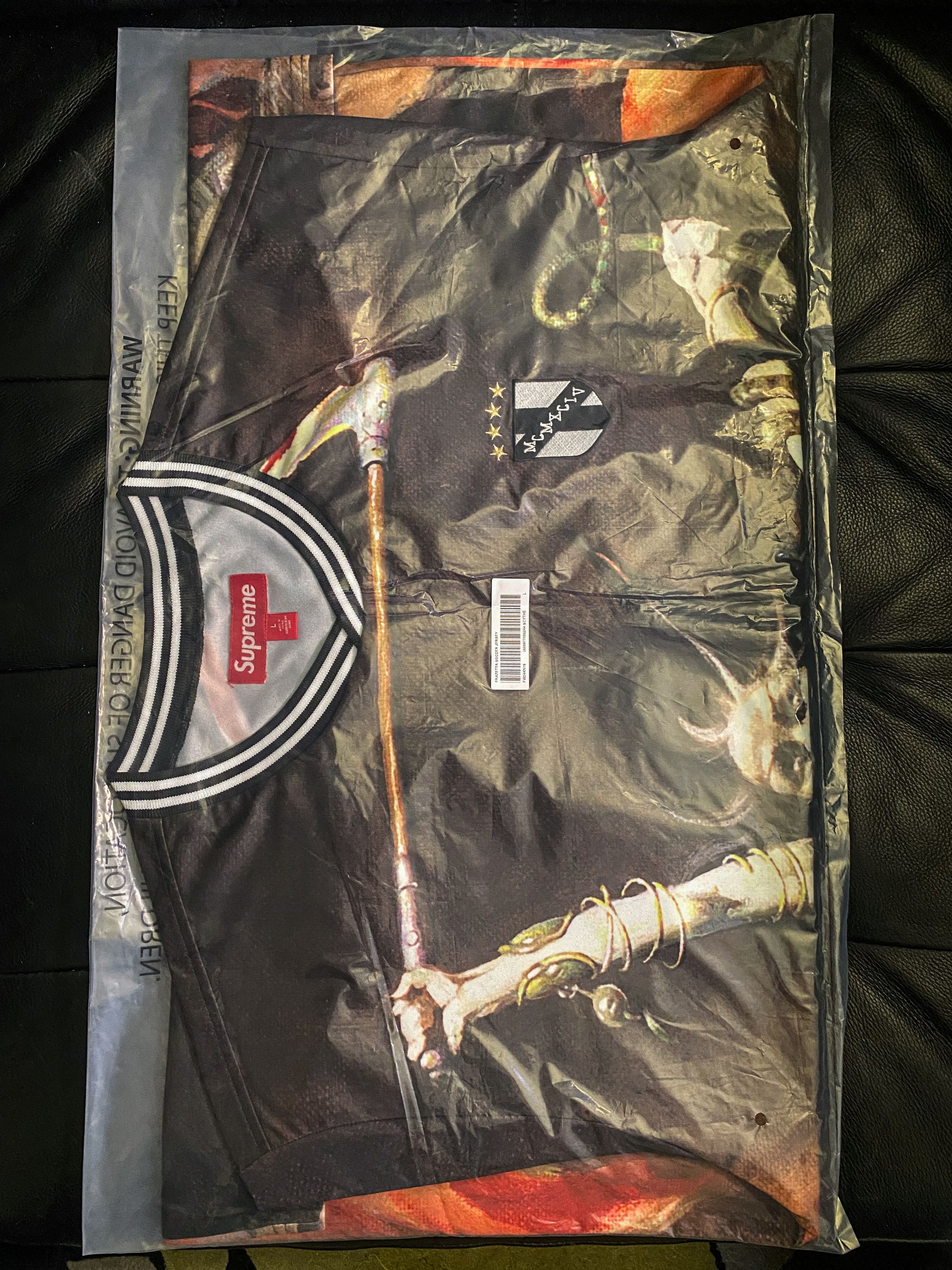 Supreme Supreme Frazetta Soccer Jersey Size US L / EU 52-54 / 3 - 2 Thumbnail