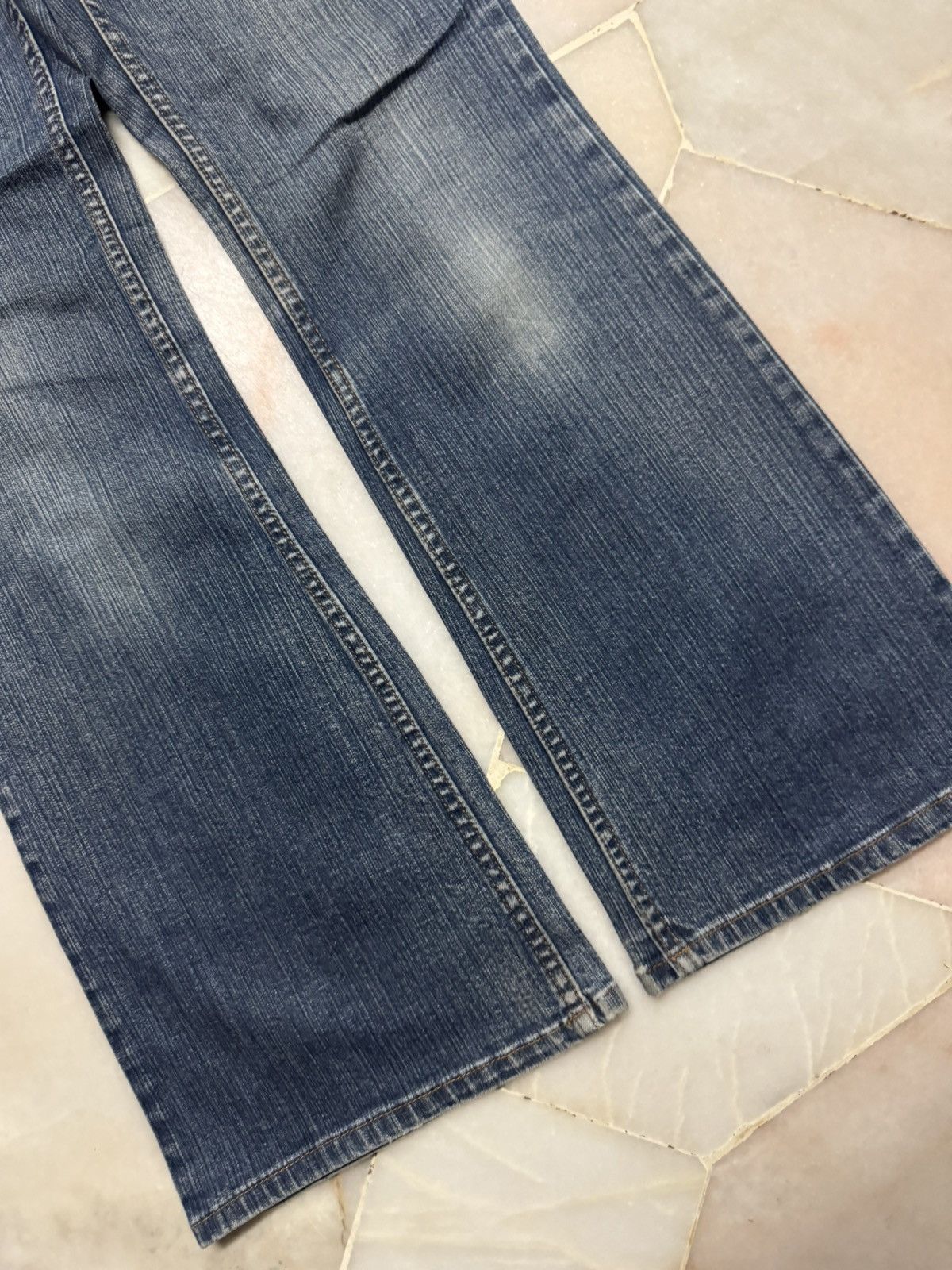 Japanese Brand 💥FLARE💥GAP CLASSIC BELL BOTTOM BOOTCUT JEANS Size US 26 / EU 42 - 9 Thumbnail