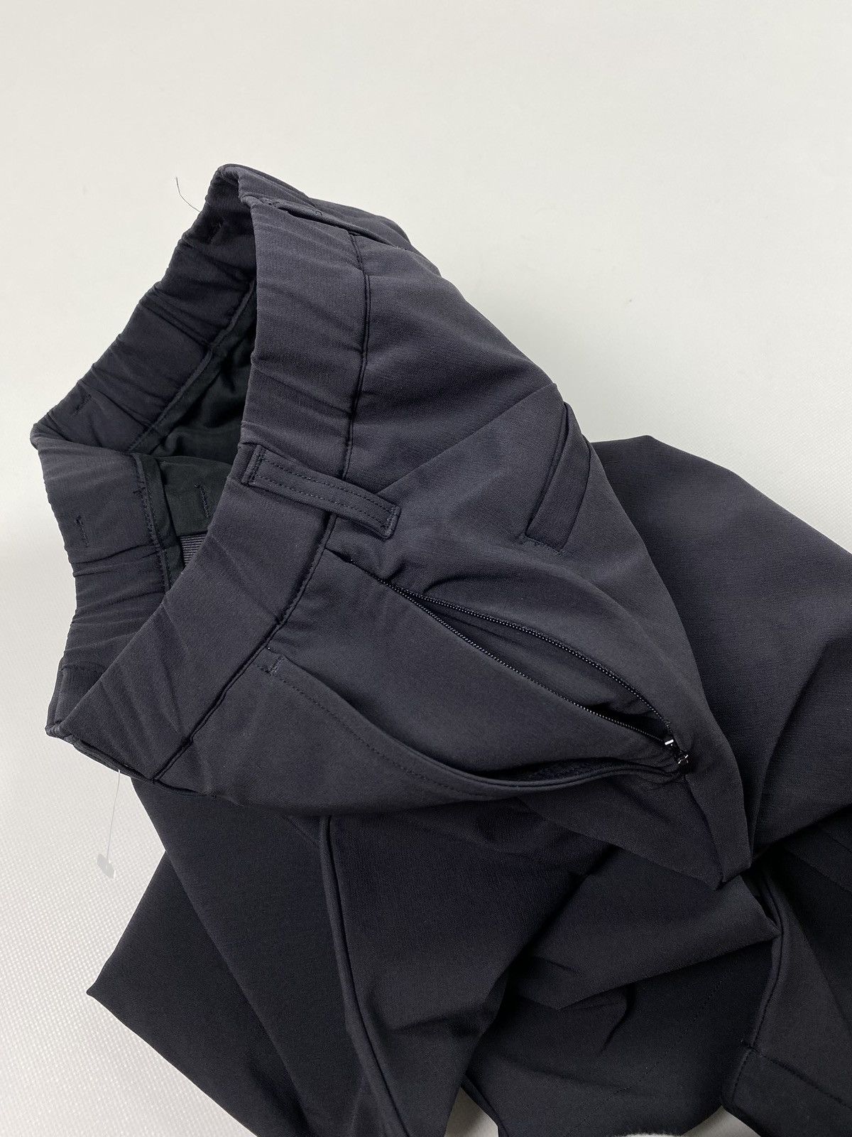 Rapha Rapha Cycling men’s loopback trousers pants size 28 x 32 Size US 28 / EU 44 - 17 Thumbnail