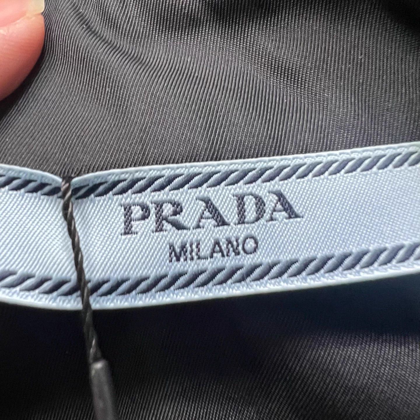 Prada Prada triangular logo short jacket, size 36 Size M / US 6-8 / IT 42-44 - 3 Thumbnail