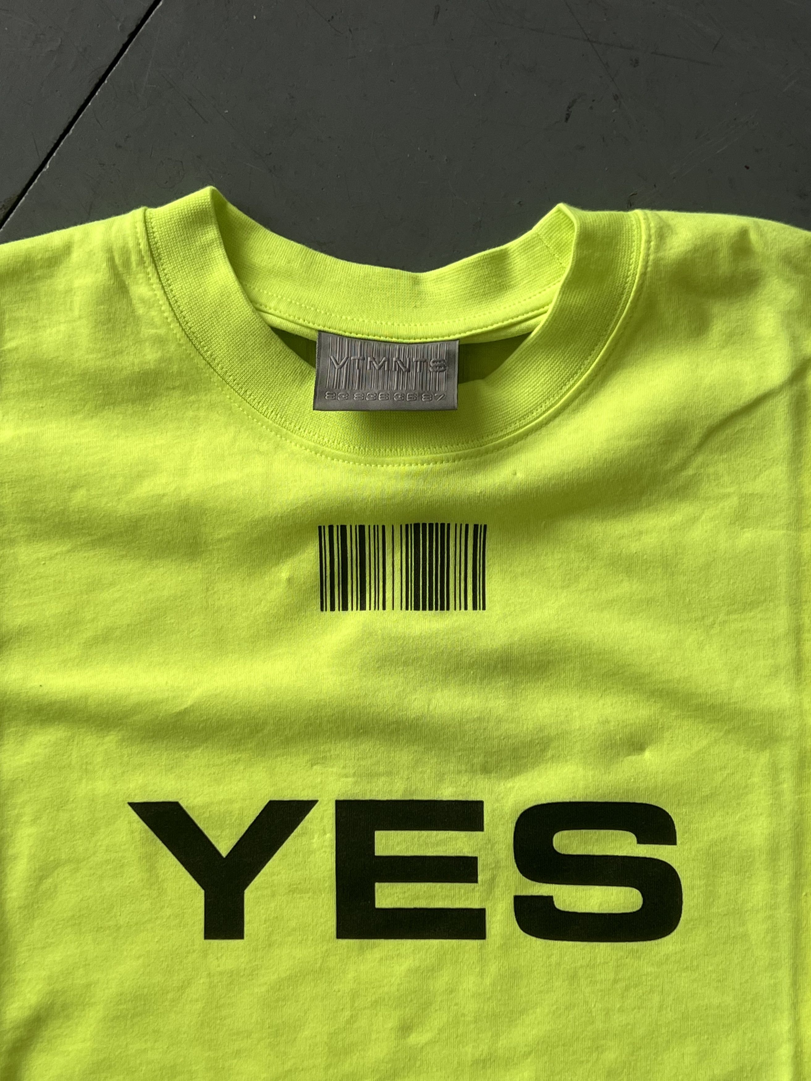 Vetements VTMNTS 'Yes No' T-Shirt Size US S / EU 44-46 / 1 - 2 Thumbnail