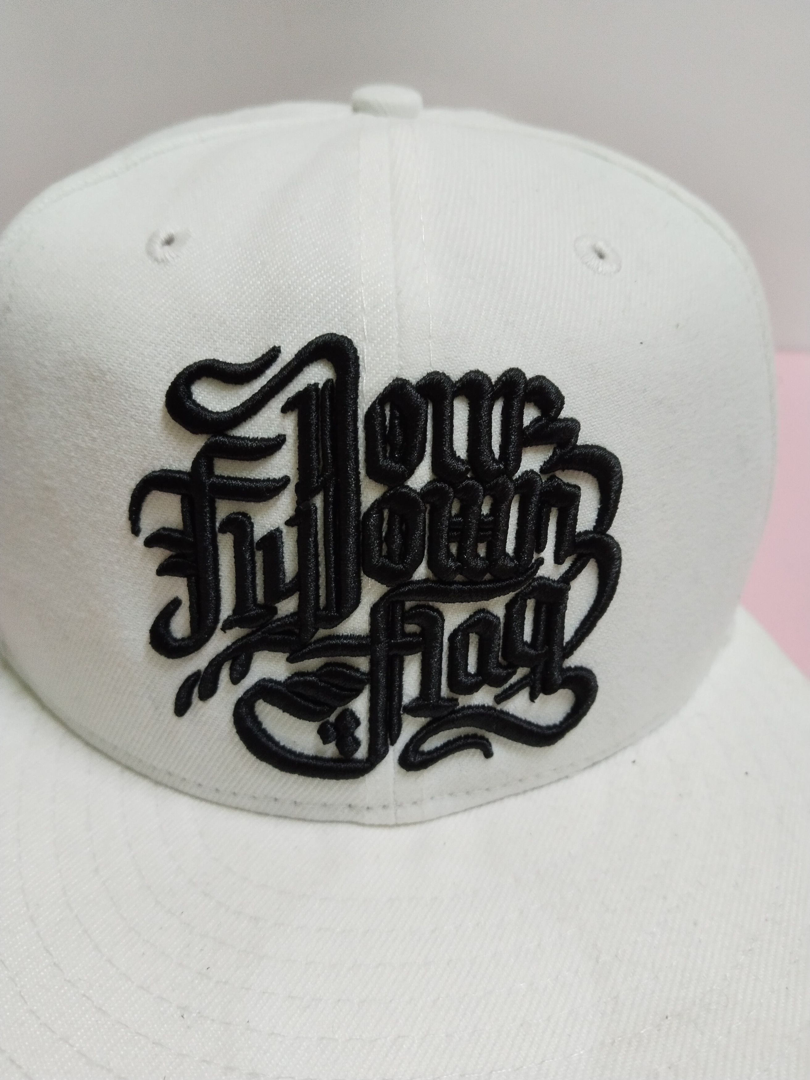 Buddha to Buddha × New Era SCRIPT PRAYING BUDDHA NEW ERA CAP Size ONE SIZE - 2 Thumbnail