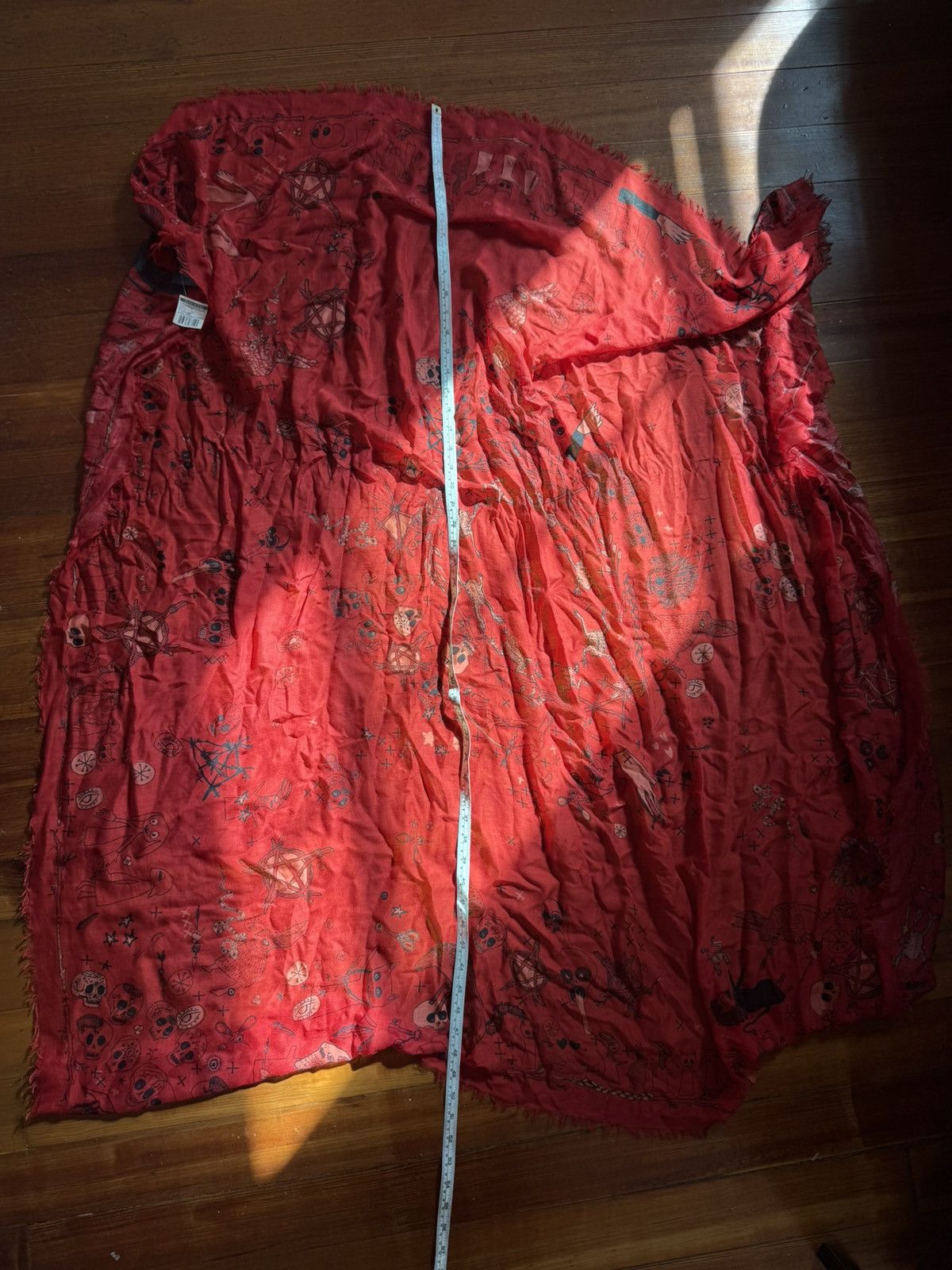 Alexander McQueen ALEXANDER MCQUEEN WITCHCRAFT OCCULT DEVIL SATAN RED SCARF Size ONE SIZE - 3 Thumbnail