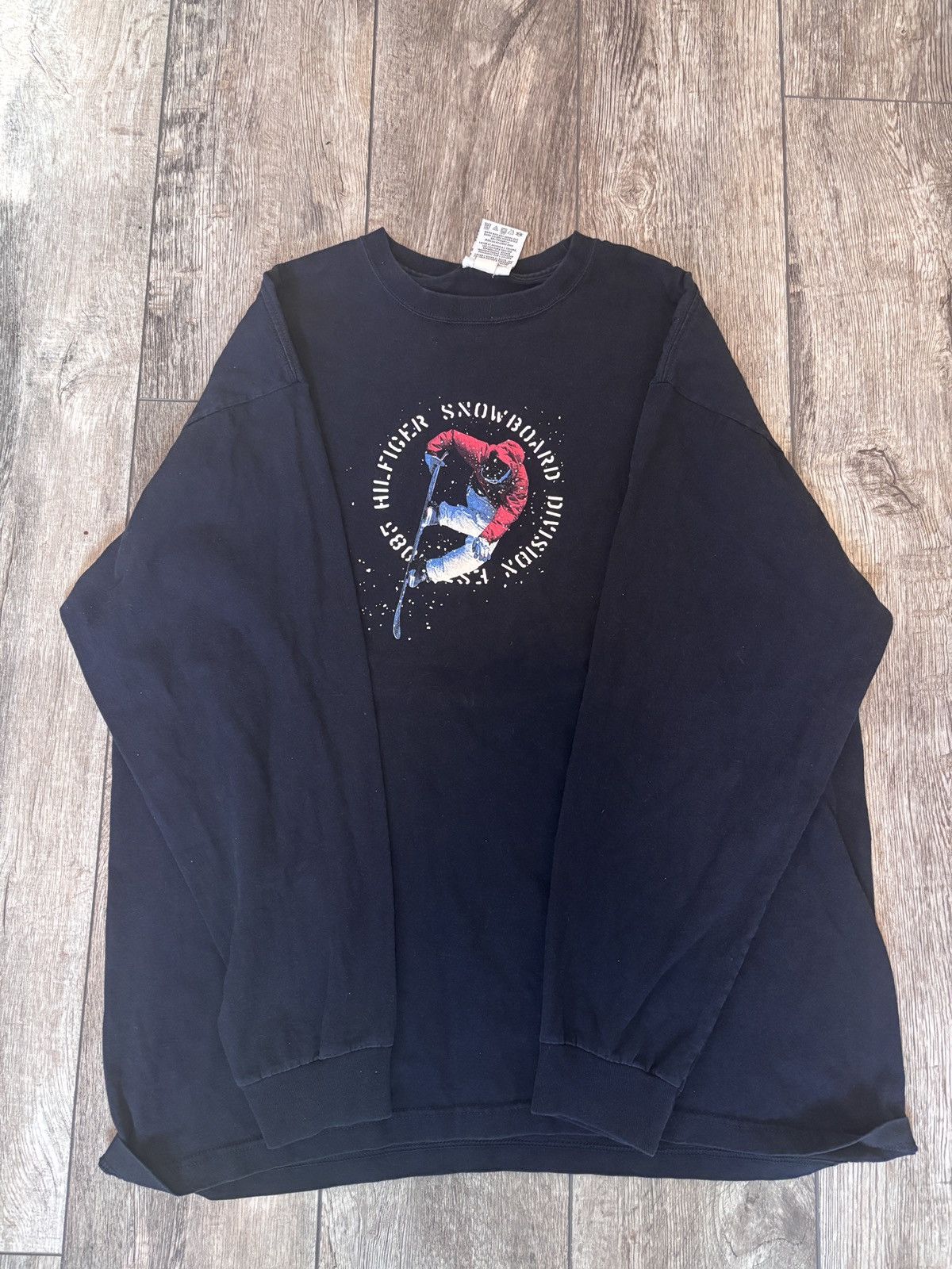 Tommy Hilfiger Tommy hillfiger vintage long sleeve Size US L / EU 52-54 / 3 - 1 Thumbnail