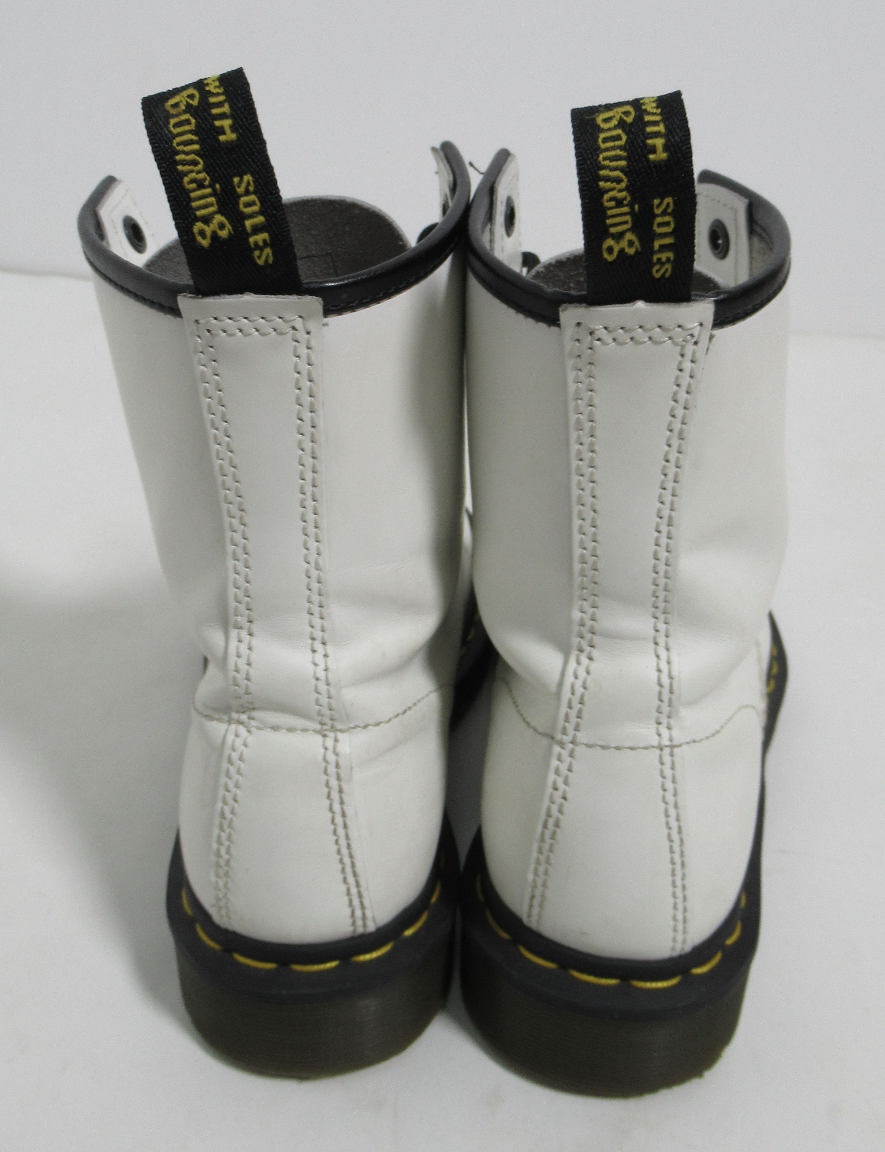 Dr. Martens Dr Martens 1460 Women's Smooth Leather Lace Up Boots White Size US 7 / IT 37 - 4 Thumbnail