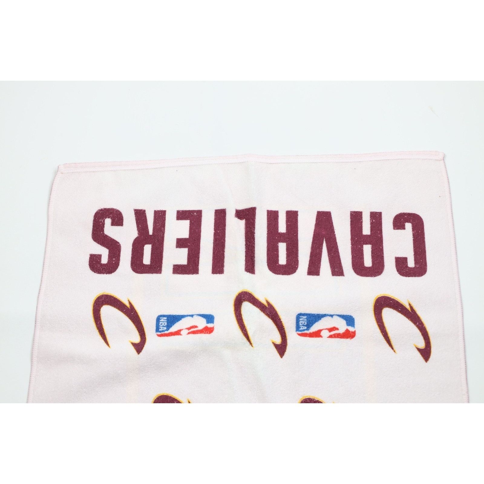 Vintage Basketball 2016 NBA Champs Cleveland Cavaliers Towelavalie Size ONE SIZE - 8 Thumbnail