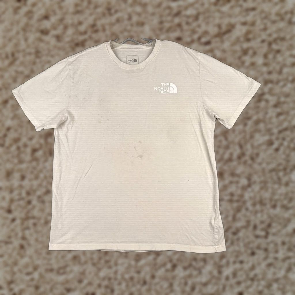 The North Face The North Face Men's Shirt Large White Short Sleeve Crew Neck Logo T-Shirt 100% Cotton Outdoor Size US L / EU 52-54 / 3 - 1 Thumbnail