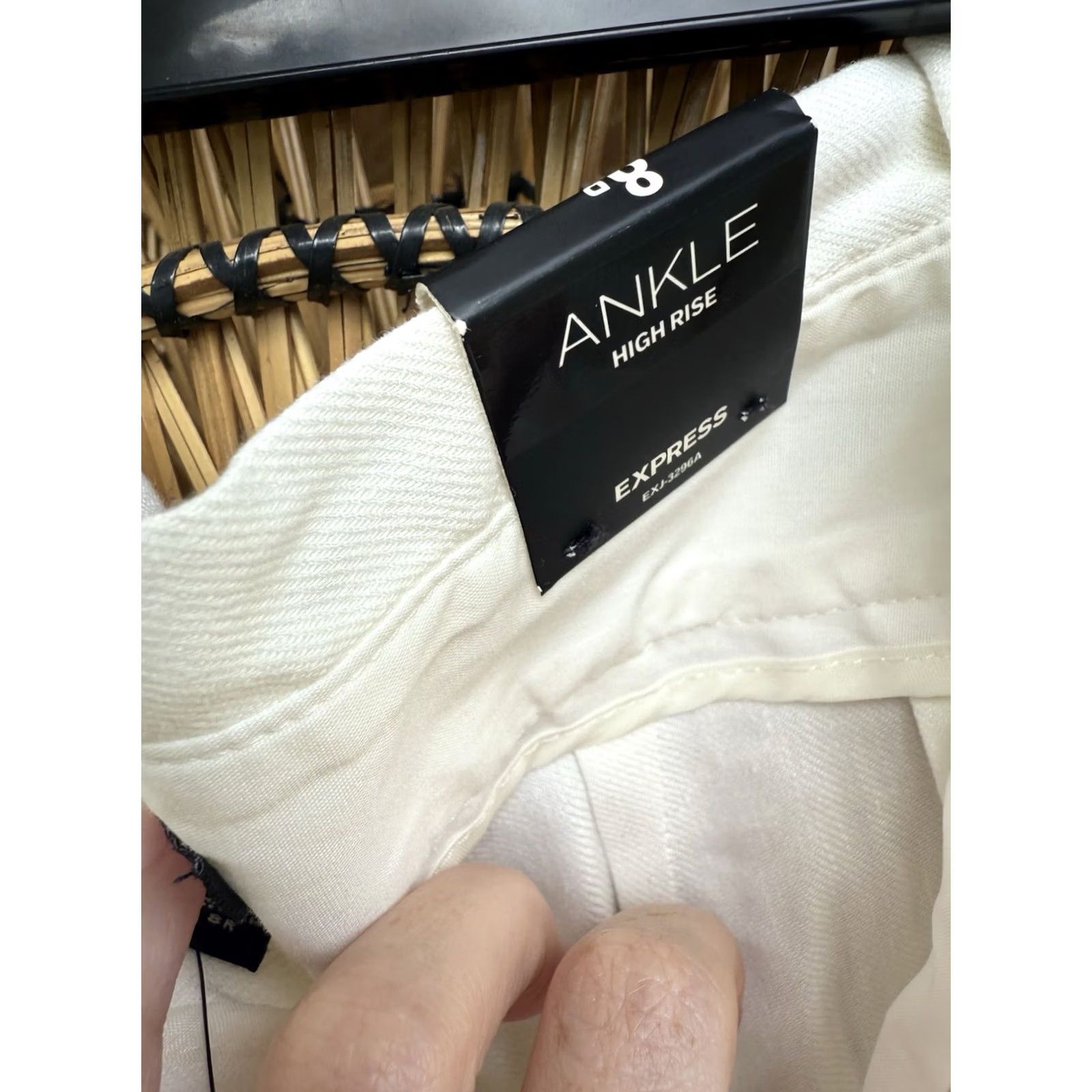Express VINTAGE? (No) Express Women’s Pants Ankle High Rise Linen Blend 8 White 8R New With Tags Womens Size 30" / US 8 / IT 44 - 5 Thumbnail