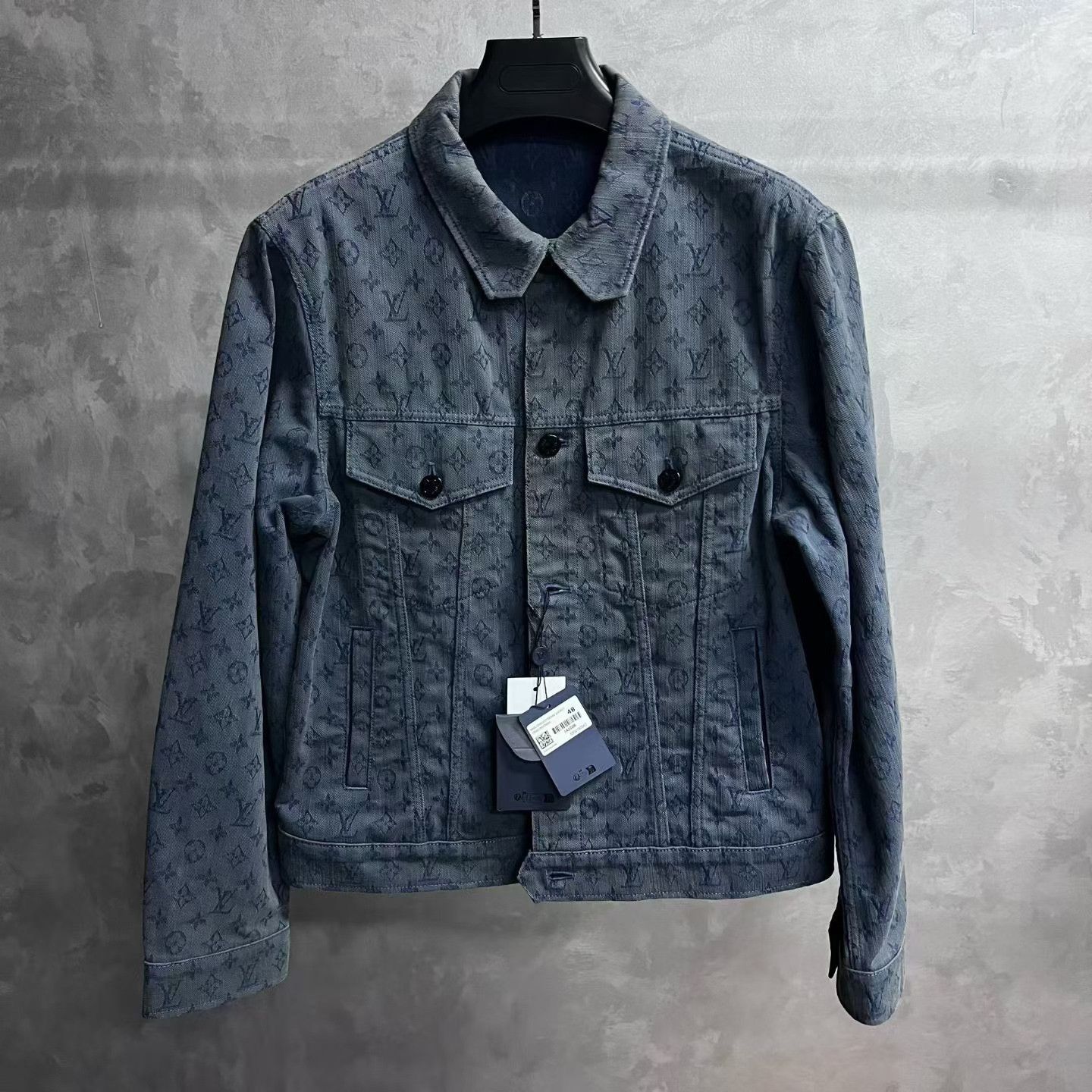 Louis Vuitton Louis Vuitton Retro Blue Light Jacket xs Men Size US XS / EU 42 / 0 - 1 Thumbnail