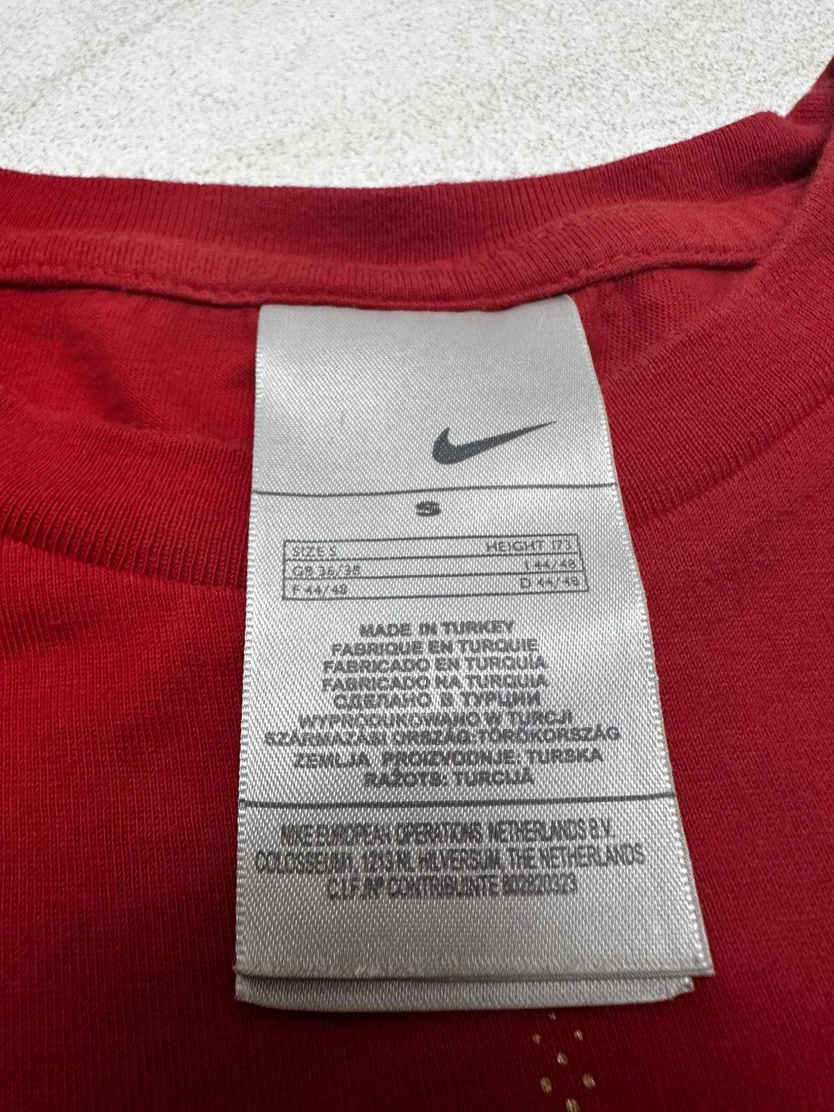 Nike × Vintage Nike Shox Graphic T-Shirt – Red Size US S / EU 44-46 / 1 - 3 Thumbnail