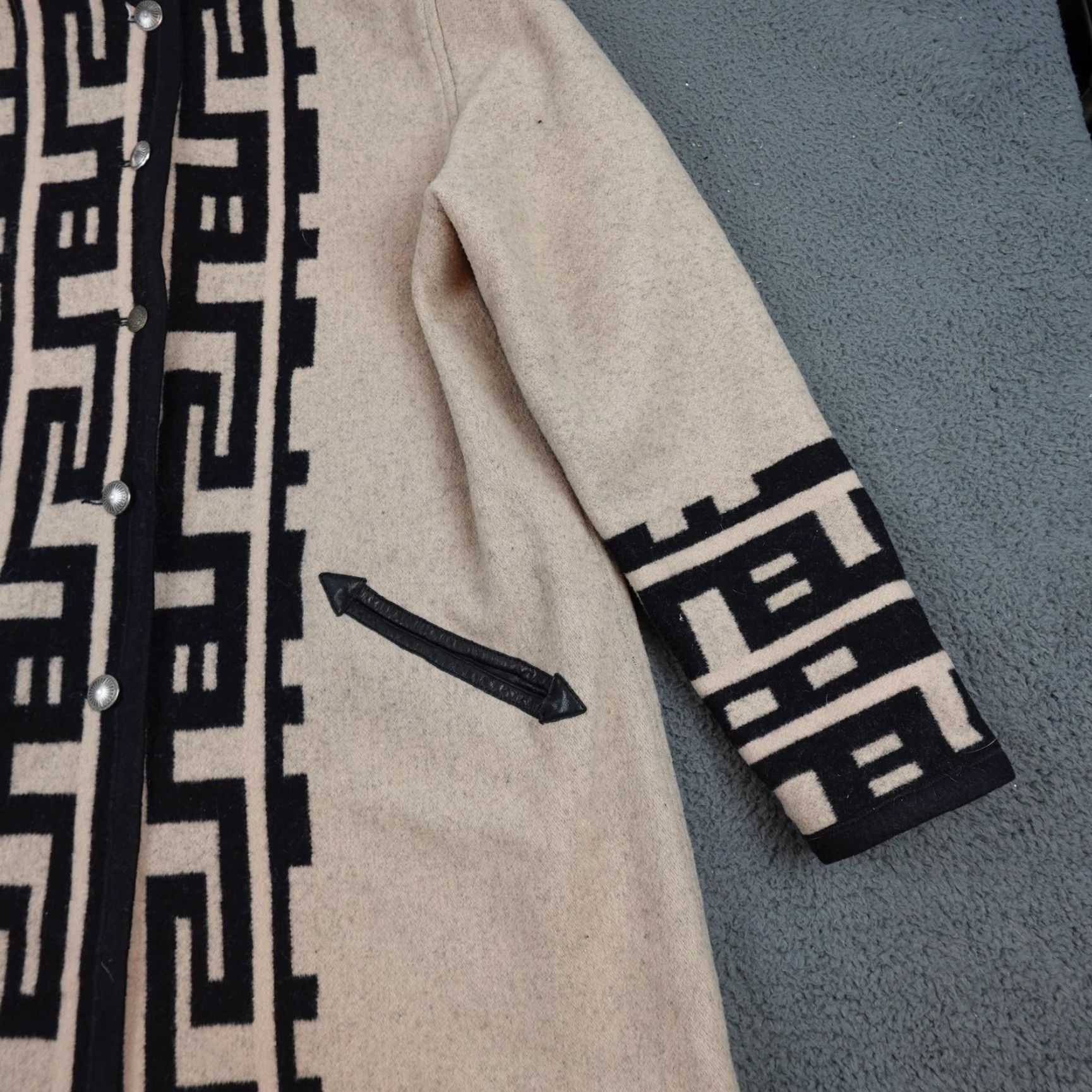 Native Native Santa Fe Coat Mens Medium Beige Wool Tribal Western Patterned Size US M / EU 48-50 / 2 - 2 Thumbnail