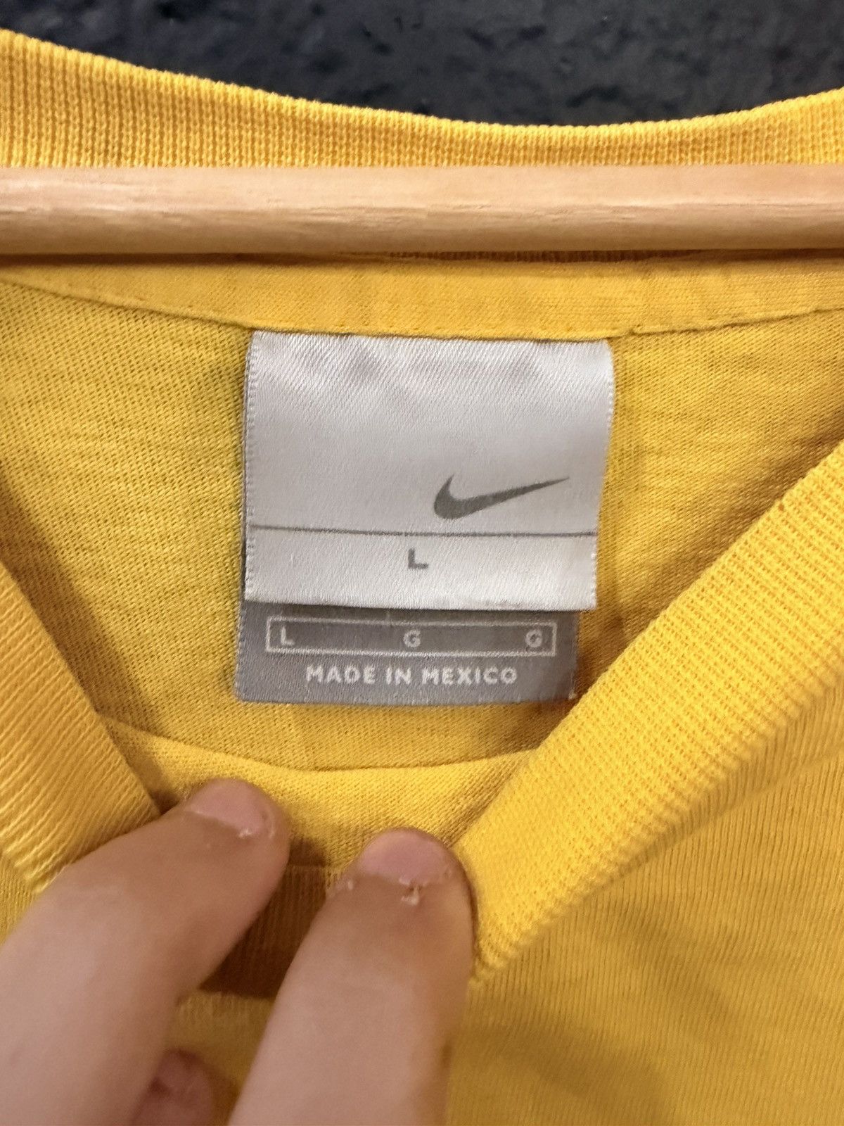 Nike Vintage Nike Blank T Shirt Size US L / EU 52-54 / 3 - 2 Thumbnail