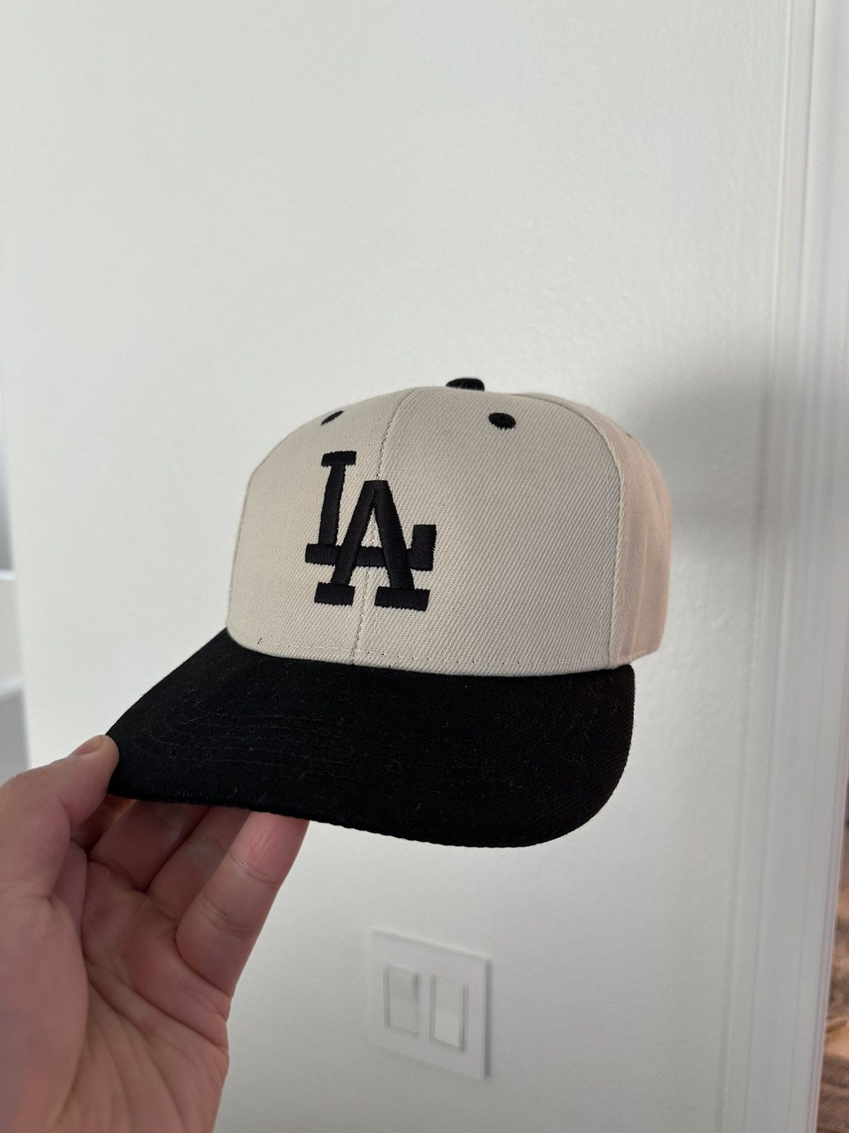 Vintage Twelve Thirteen 12:13 LA Dodgers Size ONE SIZE - 1 Thumbnail