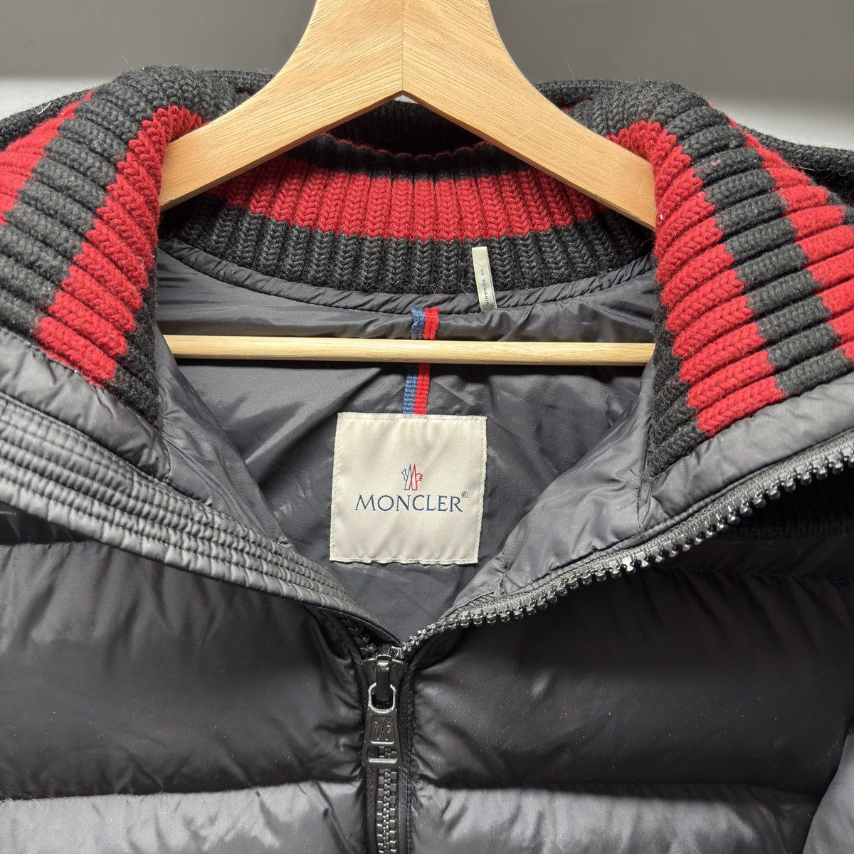 Moncler Moncler Aubrac Giubotto Jacket Size XL / US 12-14 / IT 48-50 - 6 Thumbnail