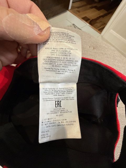 Moncler Moncler Strike Out Logo Cotton Baseball Cap in Red Size ONE SIZE - 6 Thumbnail