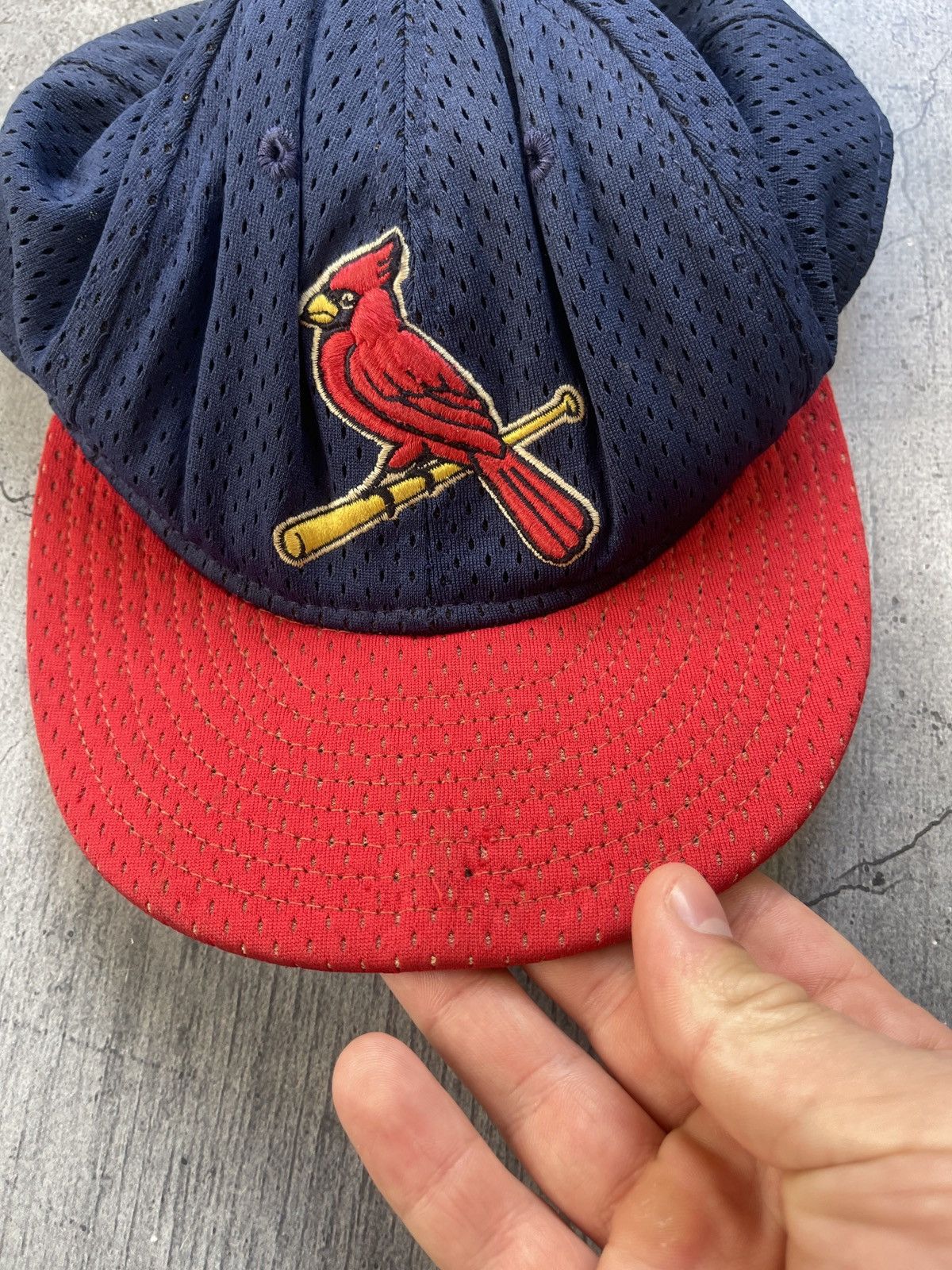 New Era New Era St. Louis Cardinals vintage 90s 7 1/2 Size ONE SIZE - 5 Thumbnail
