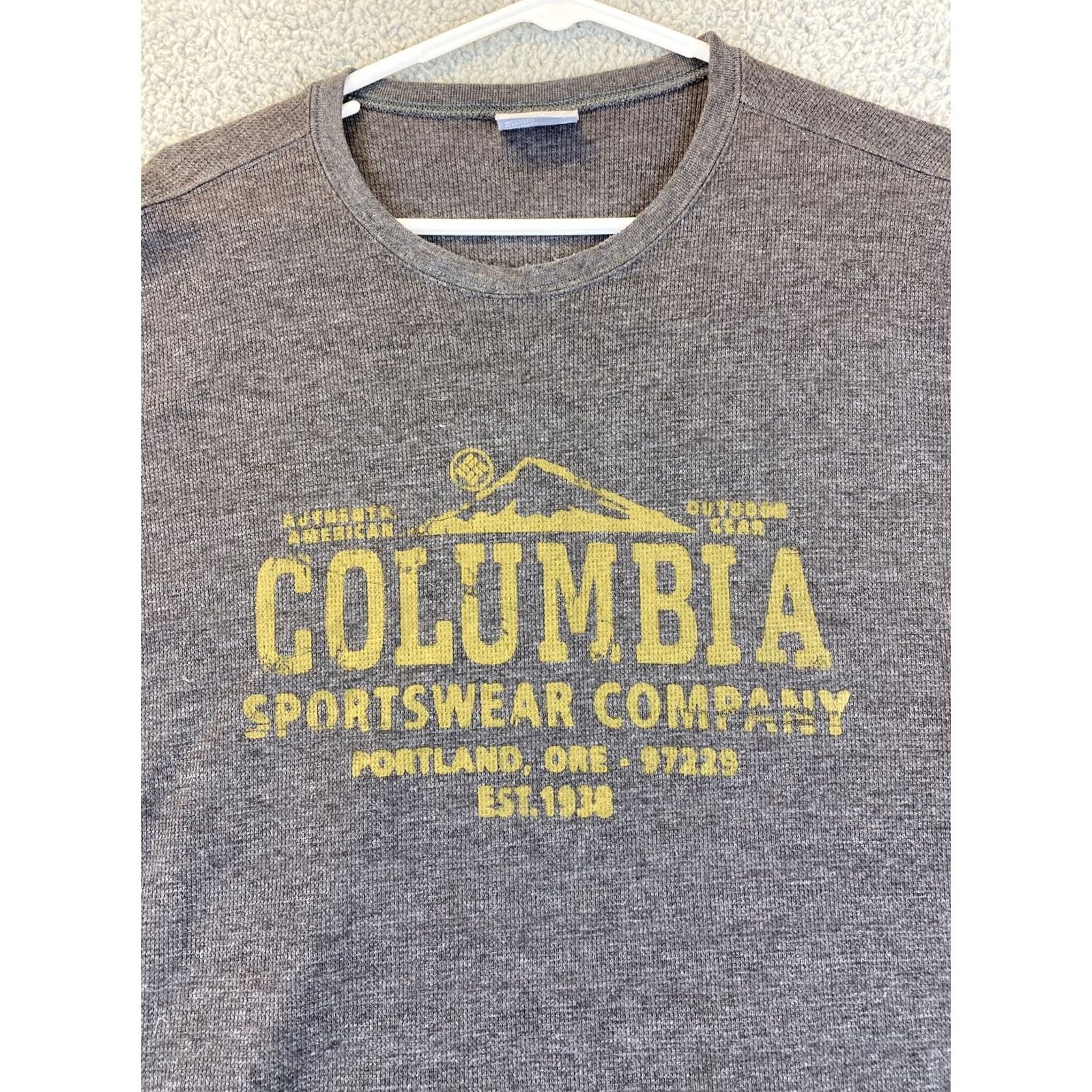 Vintage Columbia Pullover Sweater Men M Long Sleeve Gray Knit Logo Casual, Travel - Regular Fit, Cotton, Solid, Crew Neck, Machine Washable, 33-43 Size US M / EU 48-50 / 2 - 2 Thumbnail