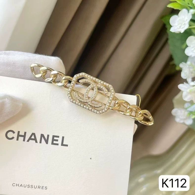 Chanel chanel double c lock bone hairpin Size ONE SIZE - 2 Thumbnail
