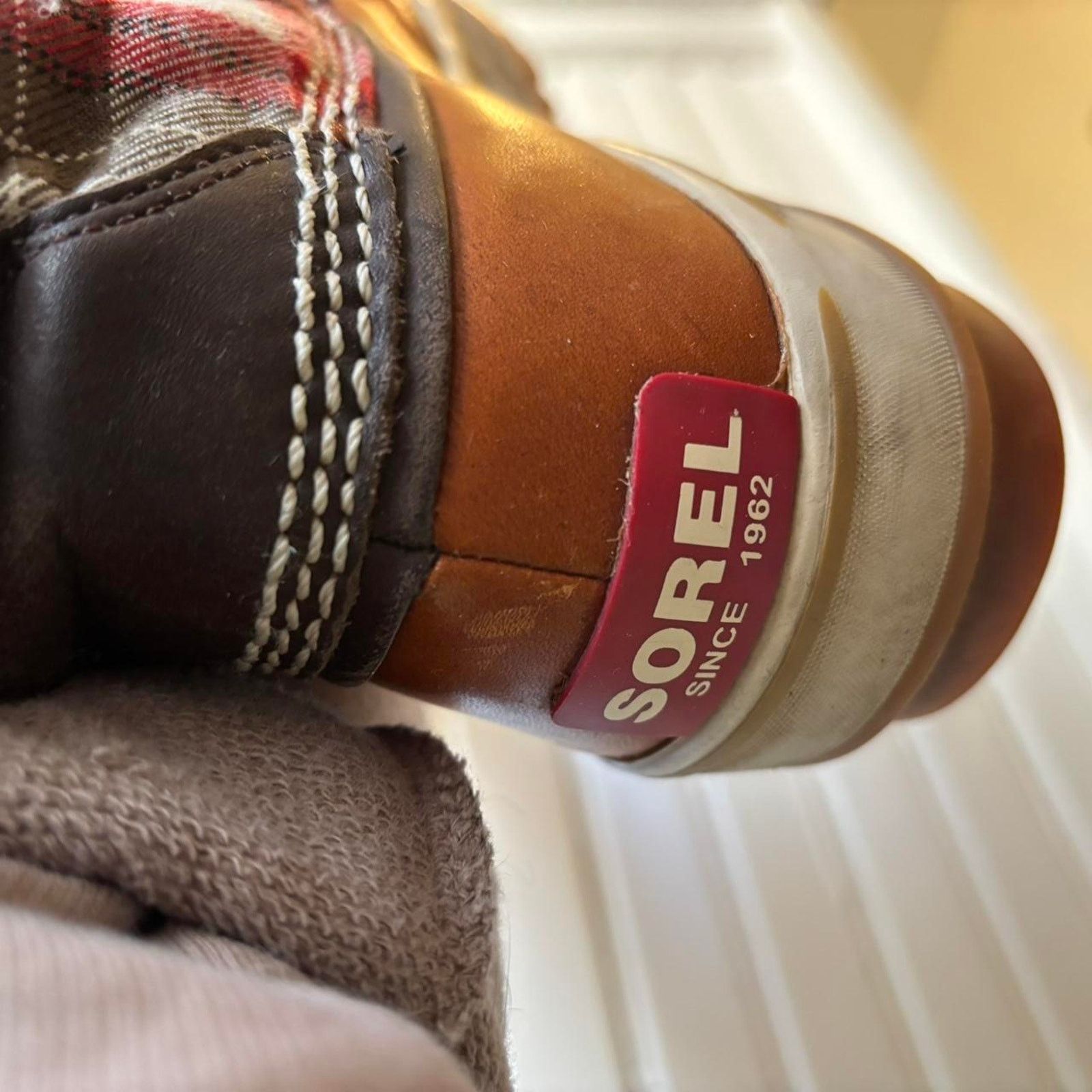 SOREL Sorel Brown Red Plaid Lace Up Sherpa Lined Boots 7.5 Size US 7.5 / IT 37.5 - 3 Thumbnail