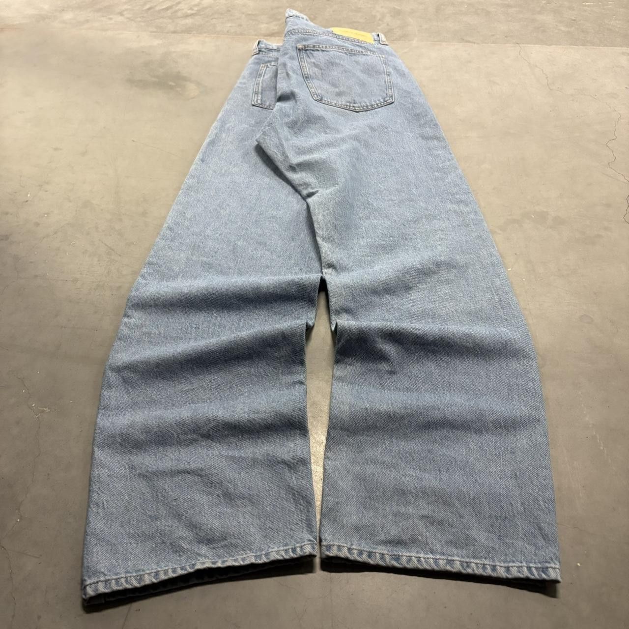 Vintage Crazy Vintage Y2K/2000s Baggy Calvin Klein Grunge Skater Medium Wash Denim Jeans! Size US 36 / EU 52 - 6 Thumbnail