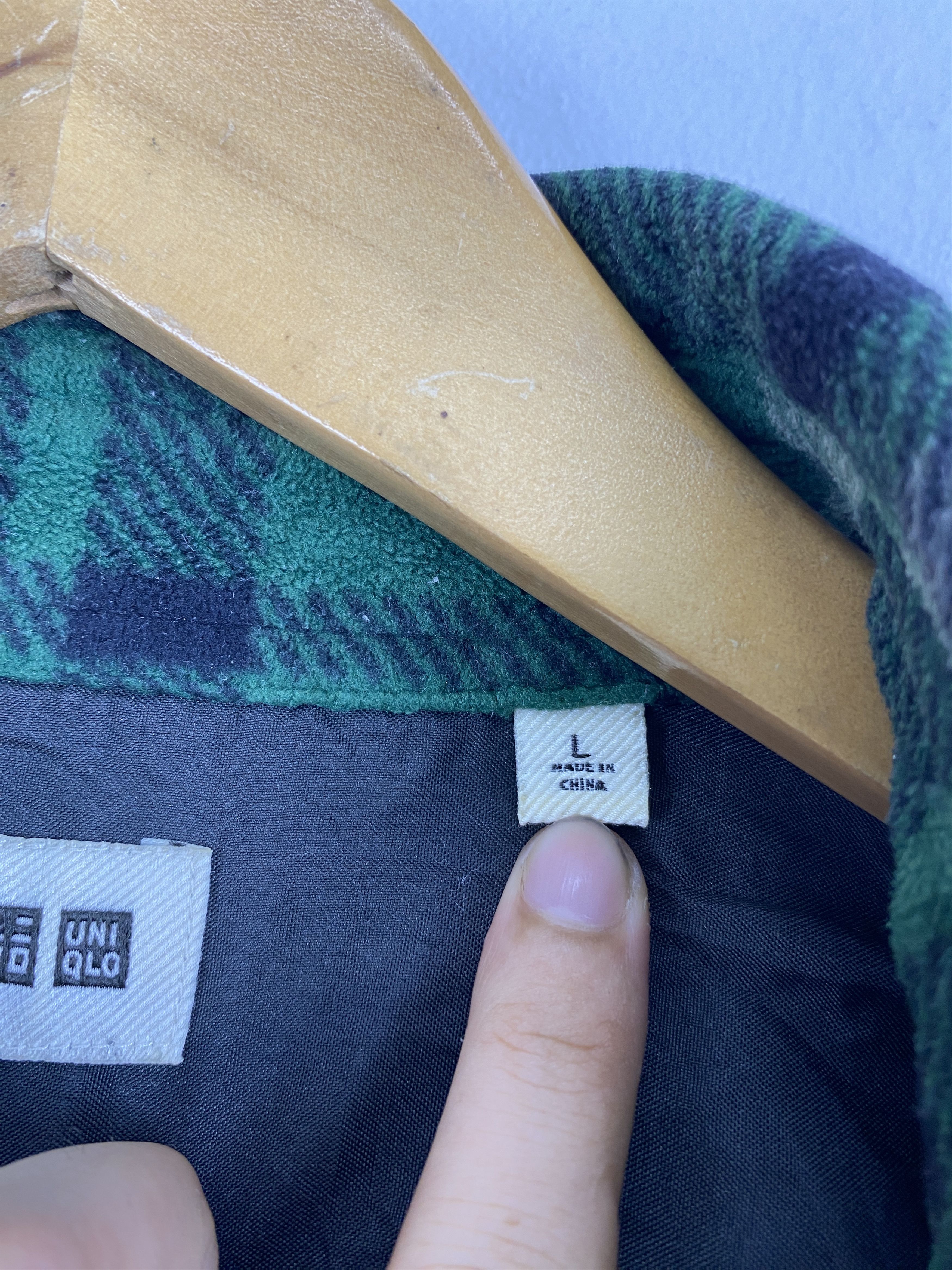 Uniqlo Uniqlo Checkered Plaid Button Ups Flannel Shirt JA0093 Size US L / EU 52-54 / 3 - 6 Thumbnail