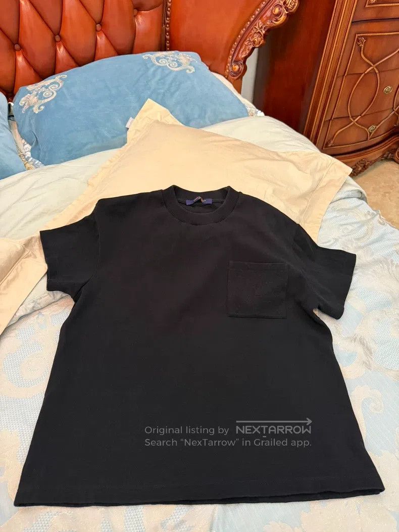 Louis Vuitton Louis Vuitton Full logo preparation process short sleeves Size US M / EU 48-50 / 2 - 1 Thumbnail
