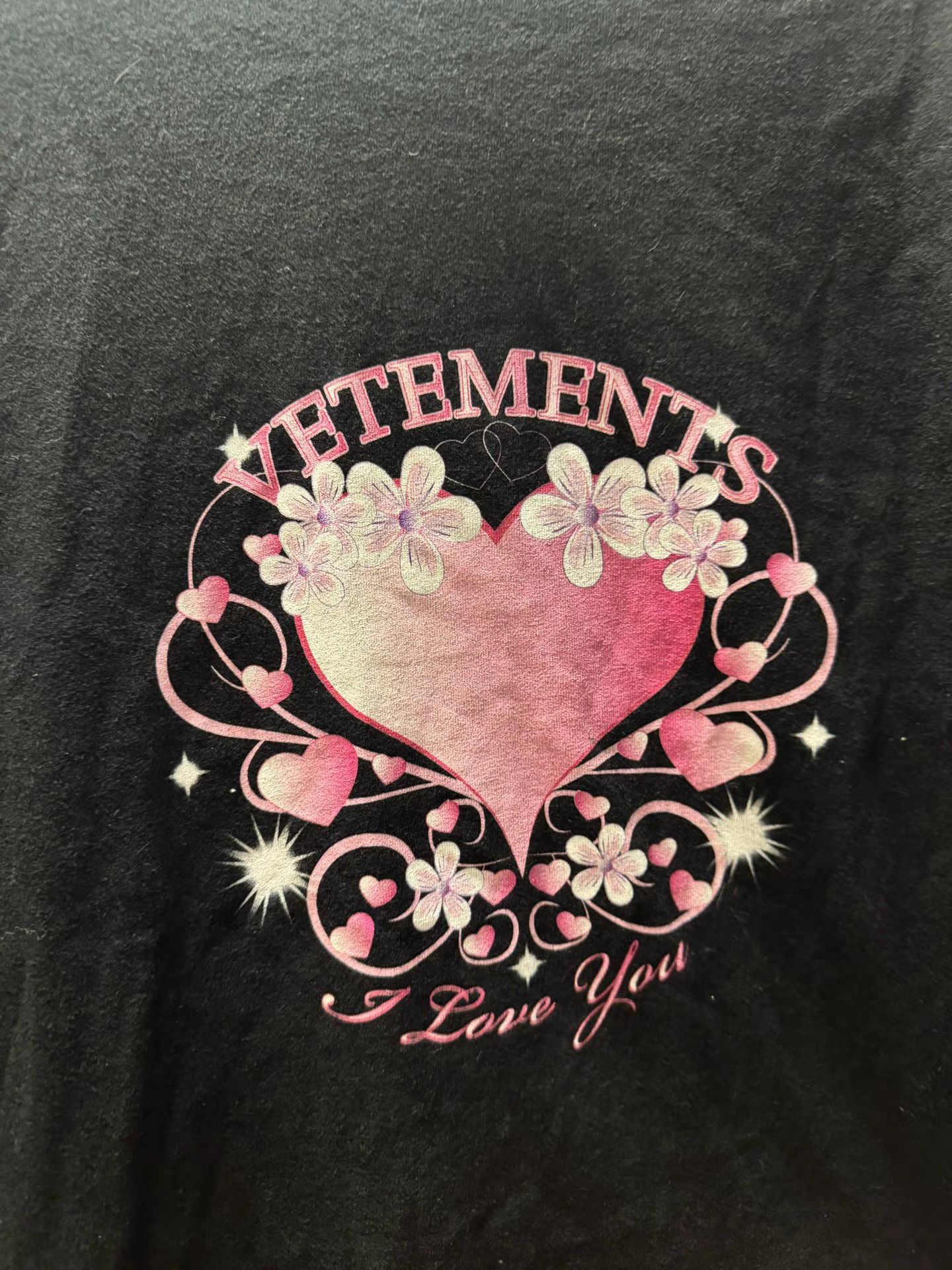 Vetements Vetements Heart Print T-Shirt Size US S / EU 44-46 / 1 - 3 Thumbnail