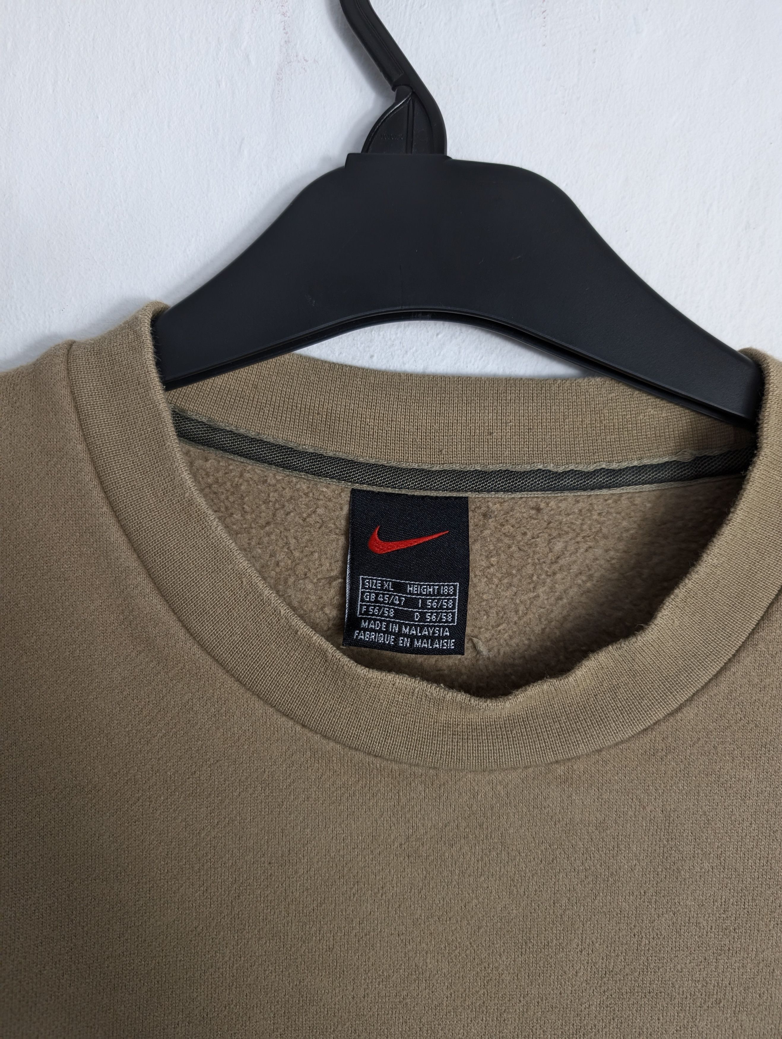 Nike Nike Vintage Beige Center Stripe Crewneck Gorpcore Boxy Size US XL / EU 56 / 4 - 4 Thumbnail