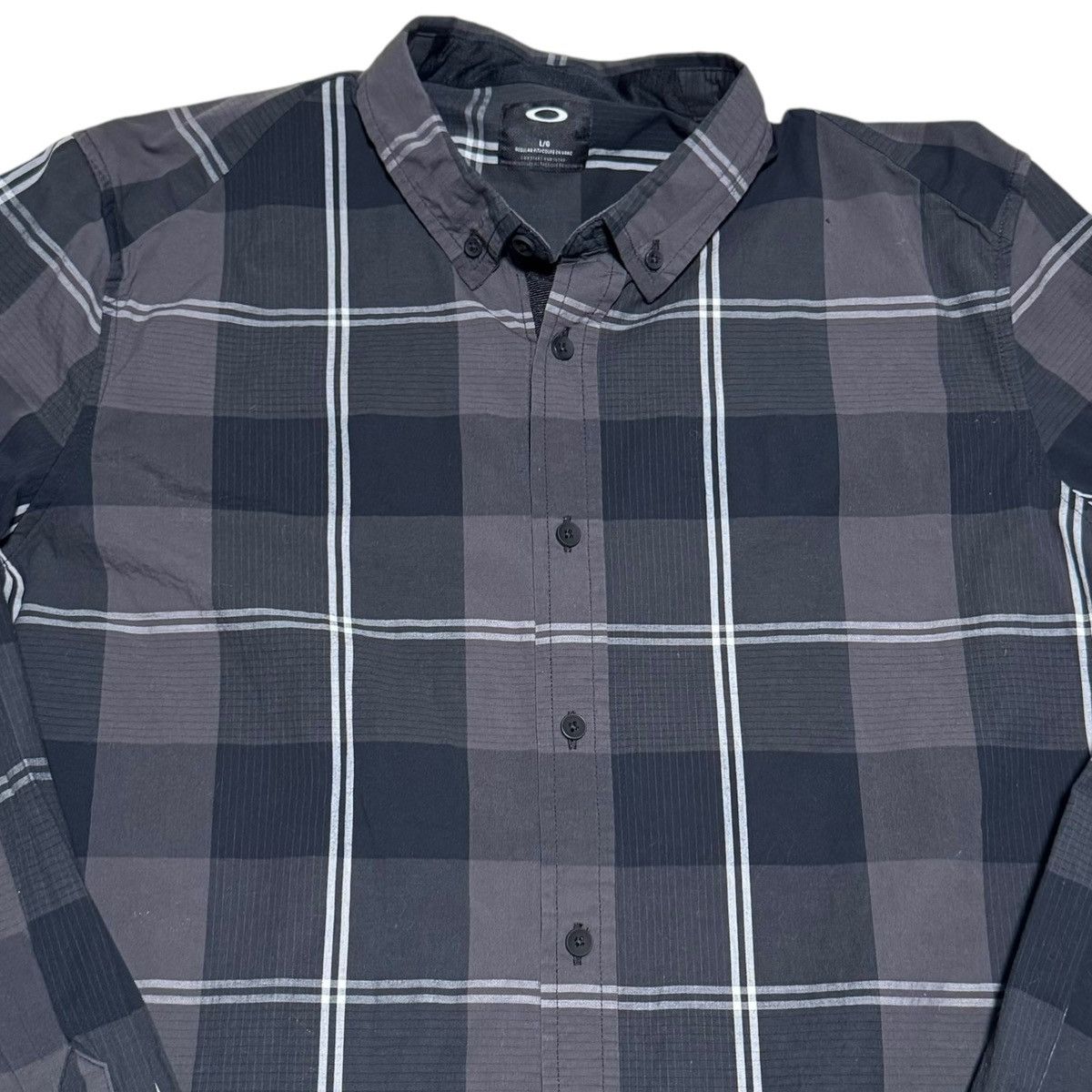 Oakley Oakley Black White Gray Button Up Long Sleeve Shirt Large Size US L / EU 52-54 / 3 - 2 Thumbnail