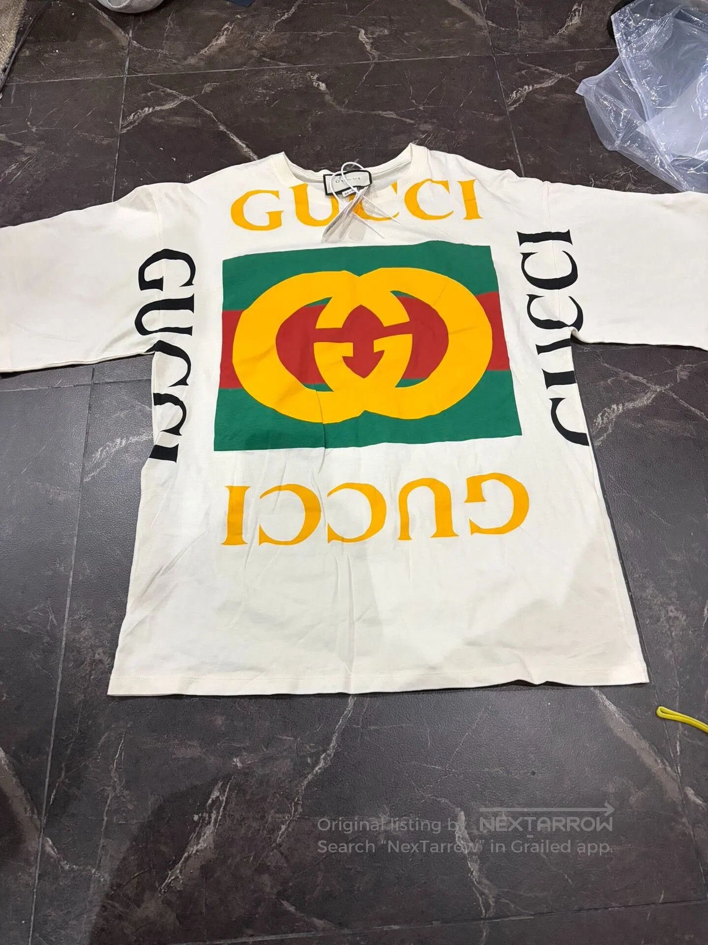 Gucci Gucci Large Logo Short Sleeve T. Size XS / US 0-2 / IT 36-38 - 1 Thumbnail