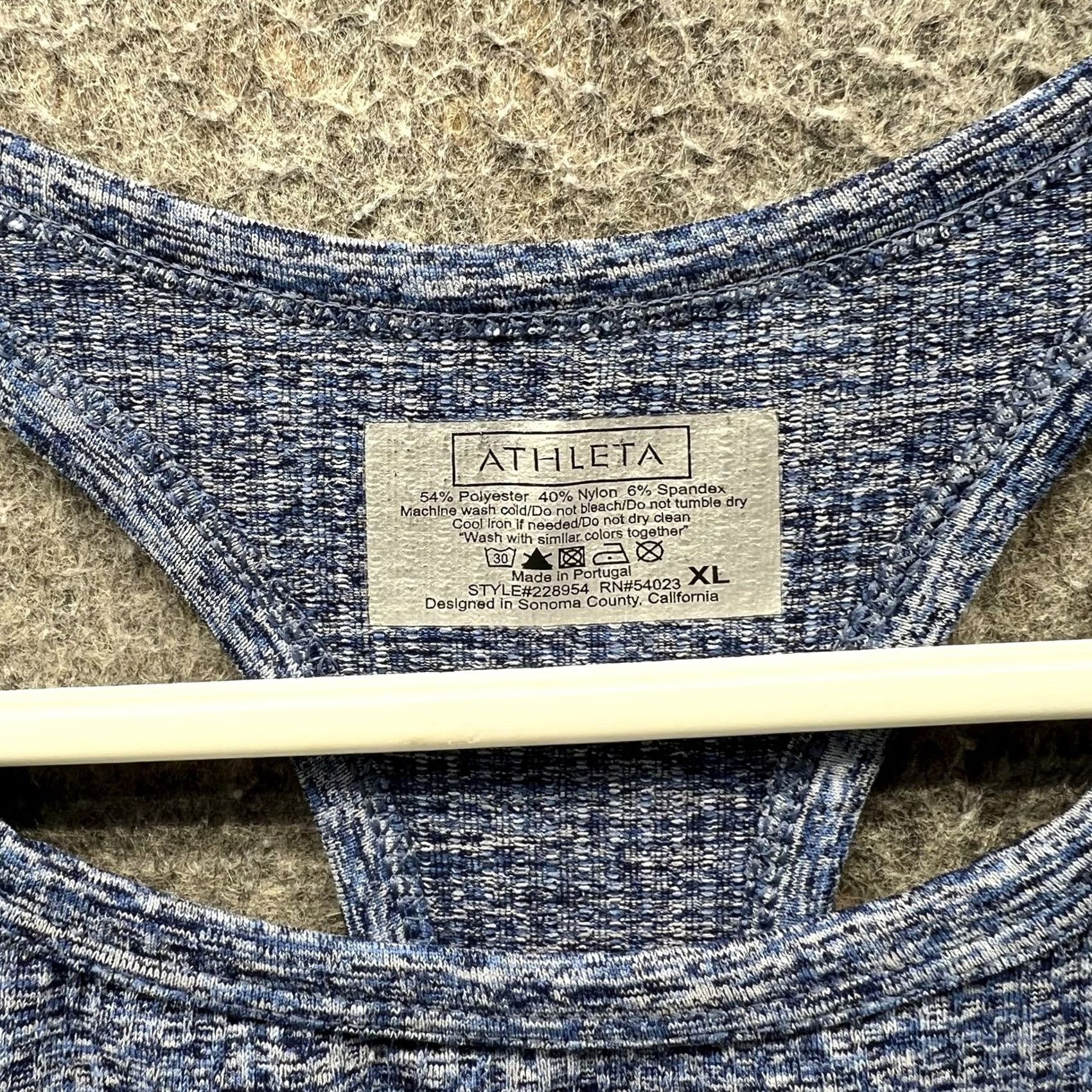 Athleta Athleta Tank Womens XL Blue Racerback Lightweight Athletic Yoga Workout Shirt Size XL / US 12-14 / IT 48-50 - 6 Thumbnail