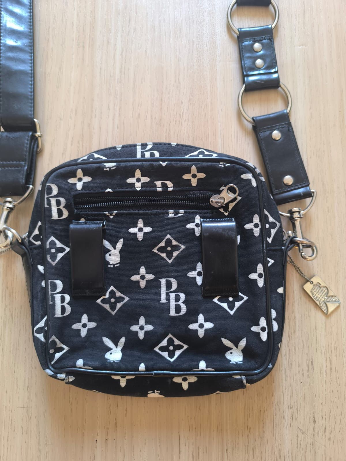 Playboy × Vintage Playboy Monogram Vintage Bondage Strap Shoulder-Hip Bag Size ONE SIZE - 5 Thumbnail