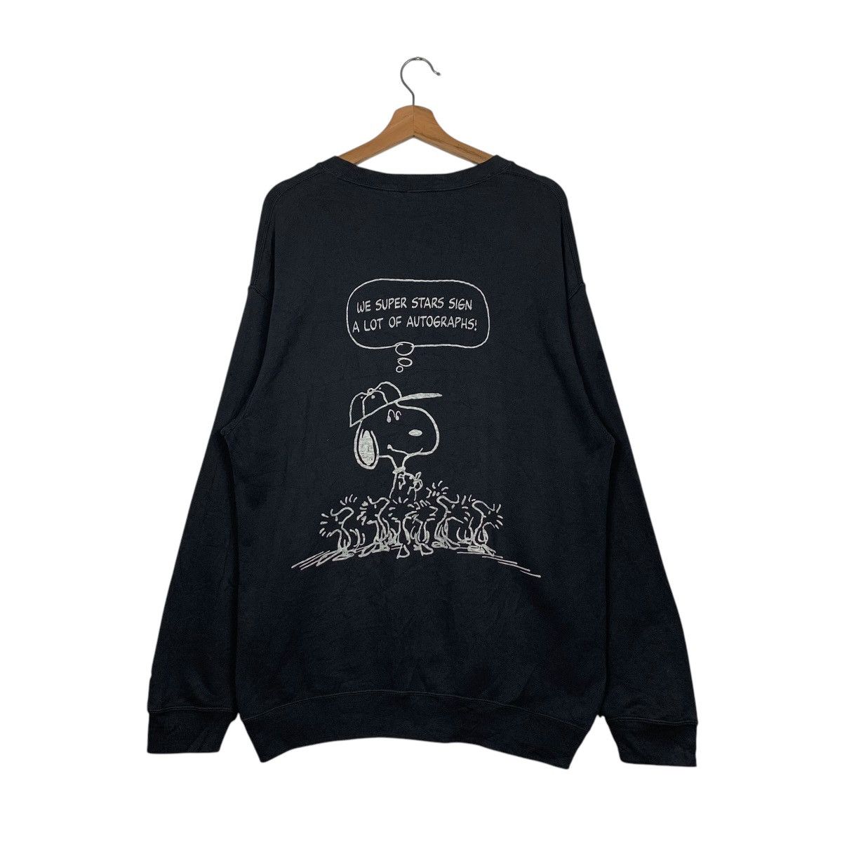 Uniqlo UNIQLO X PEANUTS Big Logo Graphics Sweatshirts #1708-C76 Size US L / EU 52-54 / 3 - 1 Thumbnail