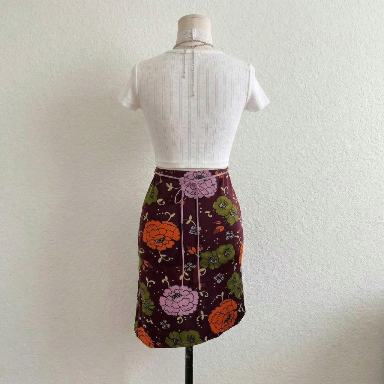 Sisley Floral midi skirt with drawstring, lace, asymmetrical, y2k Size 28" / US 6 / IT 42 - 3 Thumbnail