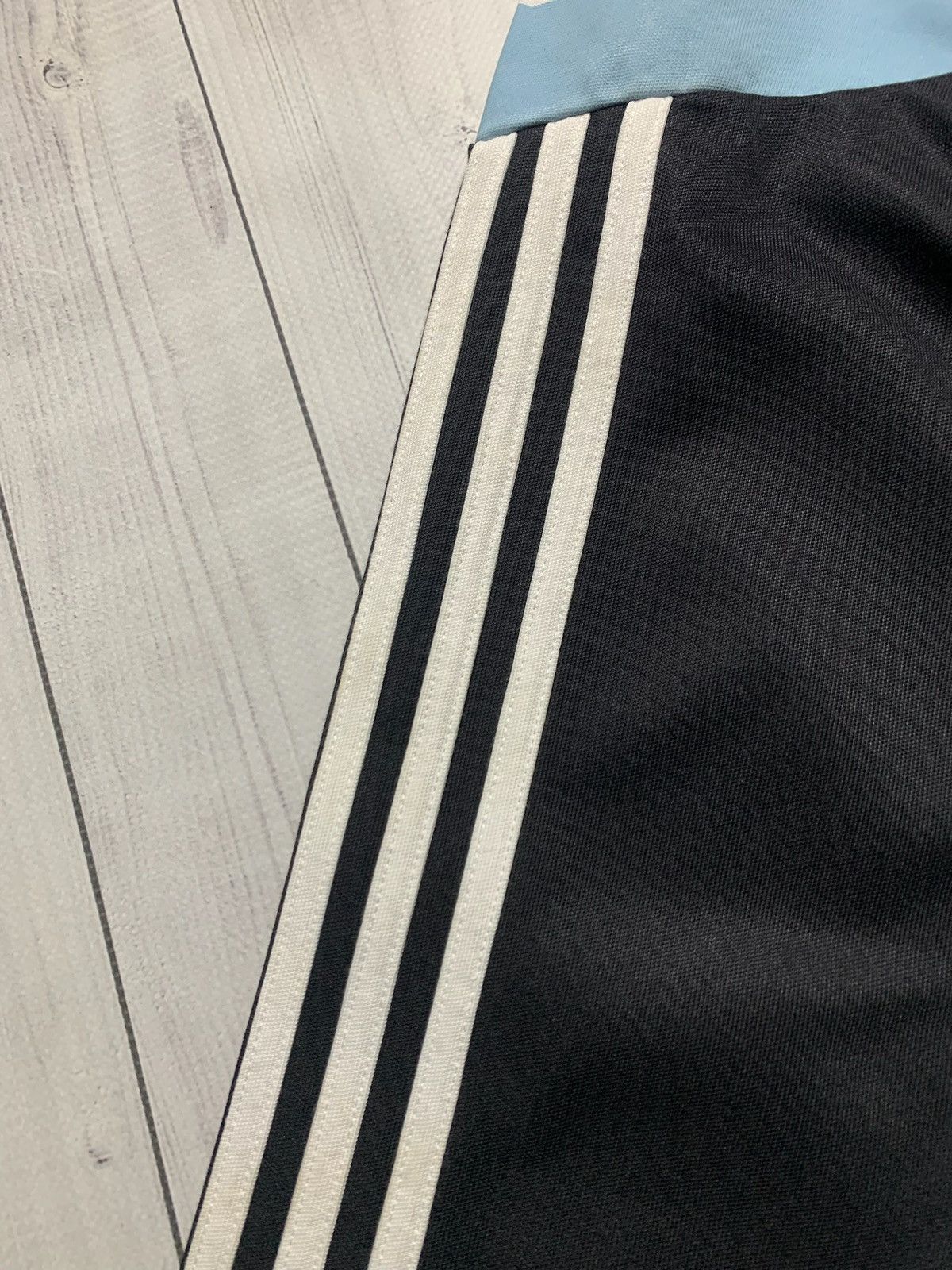Adidas × Vintage Vintage adidas Argentina soccer track jacket size S rare Size US S / EU 44-46 / 1 - 5 Thumbnail