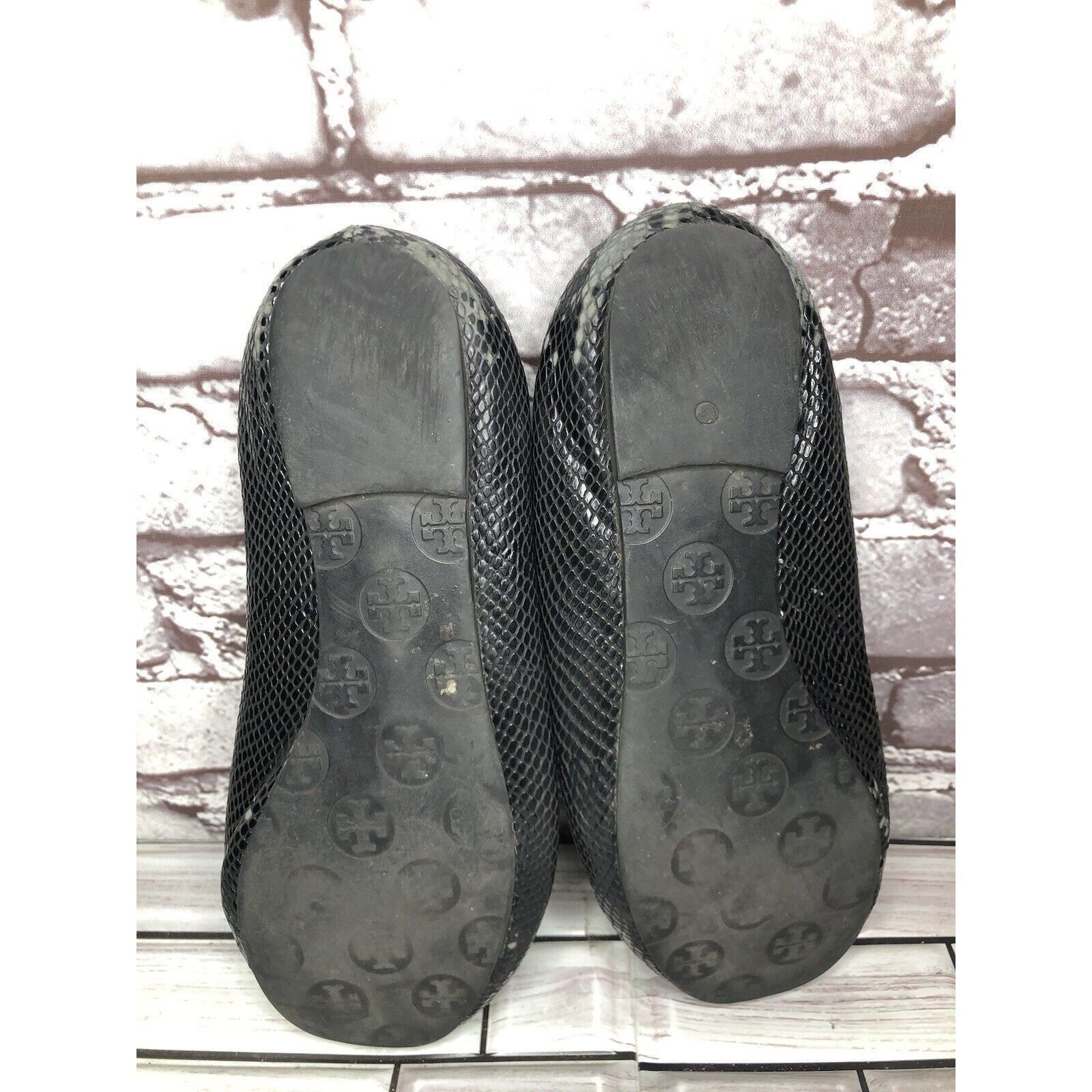 Tory Burch Tory Burch Reva Gold Logo Black Leather Snake Skin Ballet Fl Size US 7.5 / IT 37.5 - 13 Thumbnail