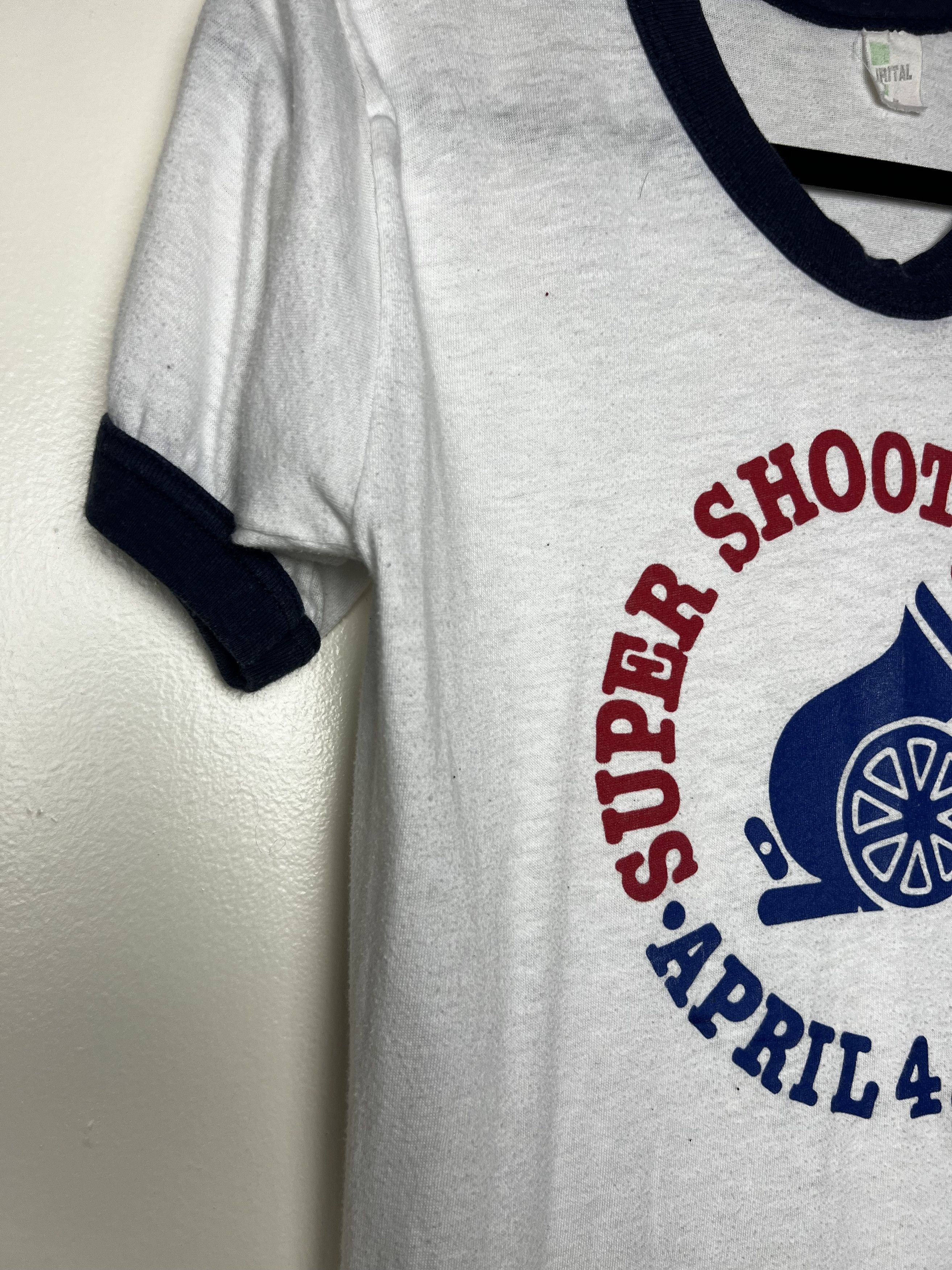 Vintage Vintage Super Shoot Out 3 - April 4, 1984 Basketball T-Shirt Size US M / EU 48-50 / 2 - 6 Thumbnail