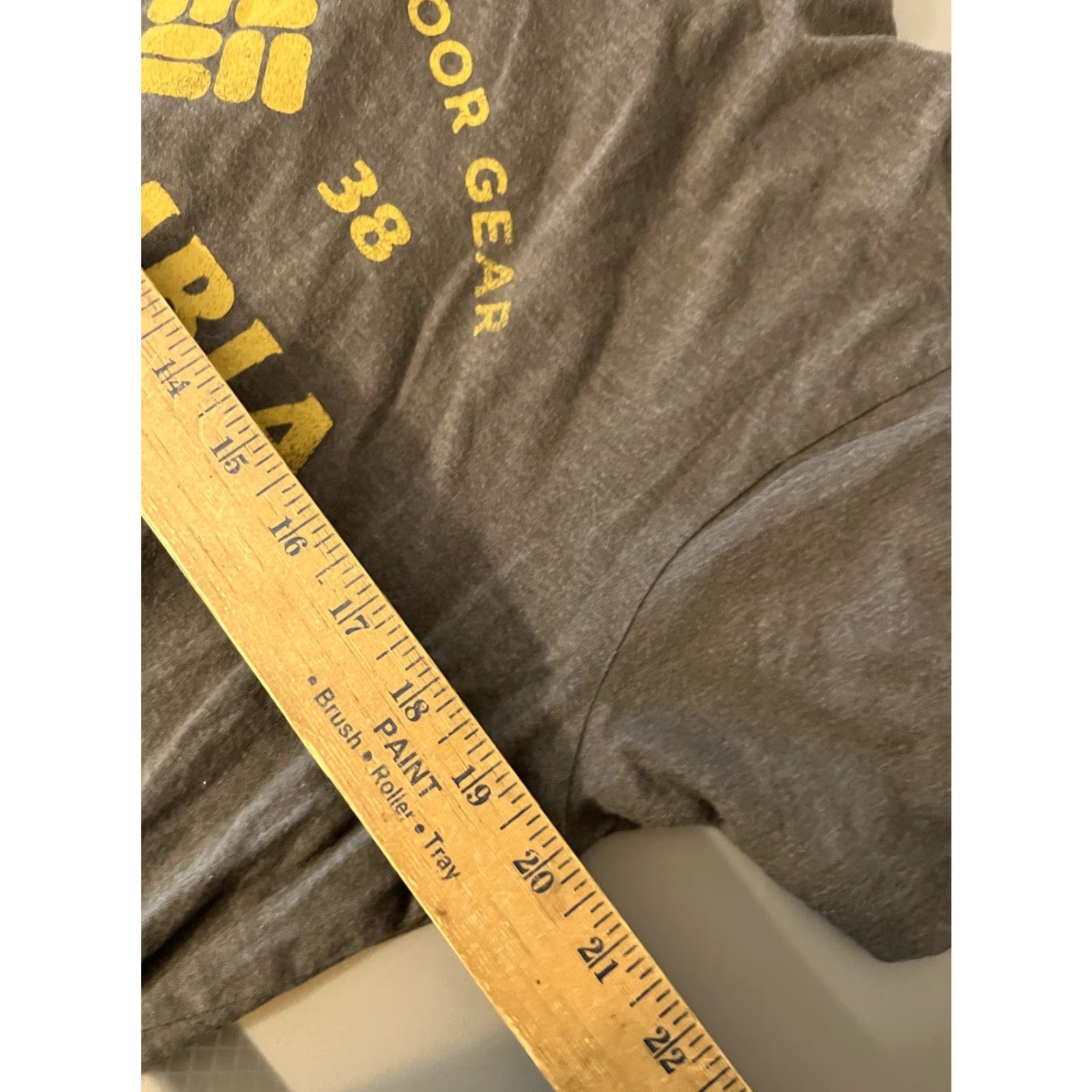 Logo 7 Columbia Logo Tee T Shirt Men's Large Gray Graphic Crew Neck Short Sleeve All Seasons Fisherman Columbia PFG Boats Fish Theme Size US L / EU 52-54 / 3 - 5 Thumbnail