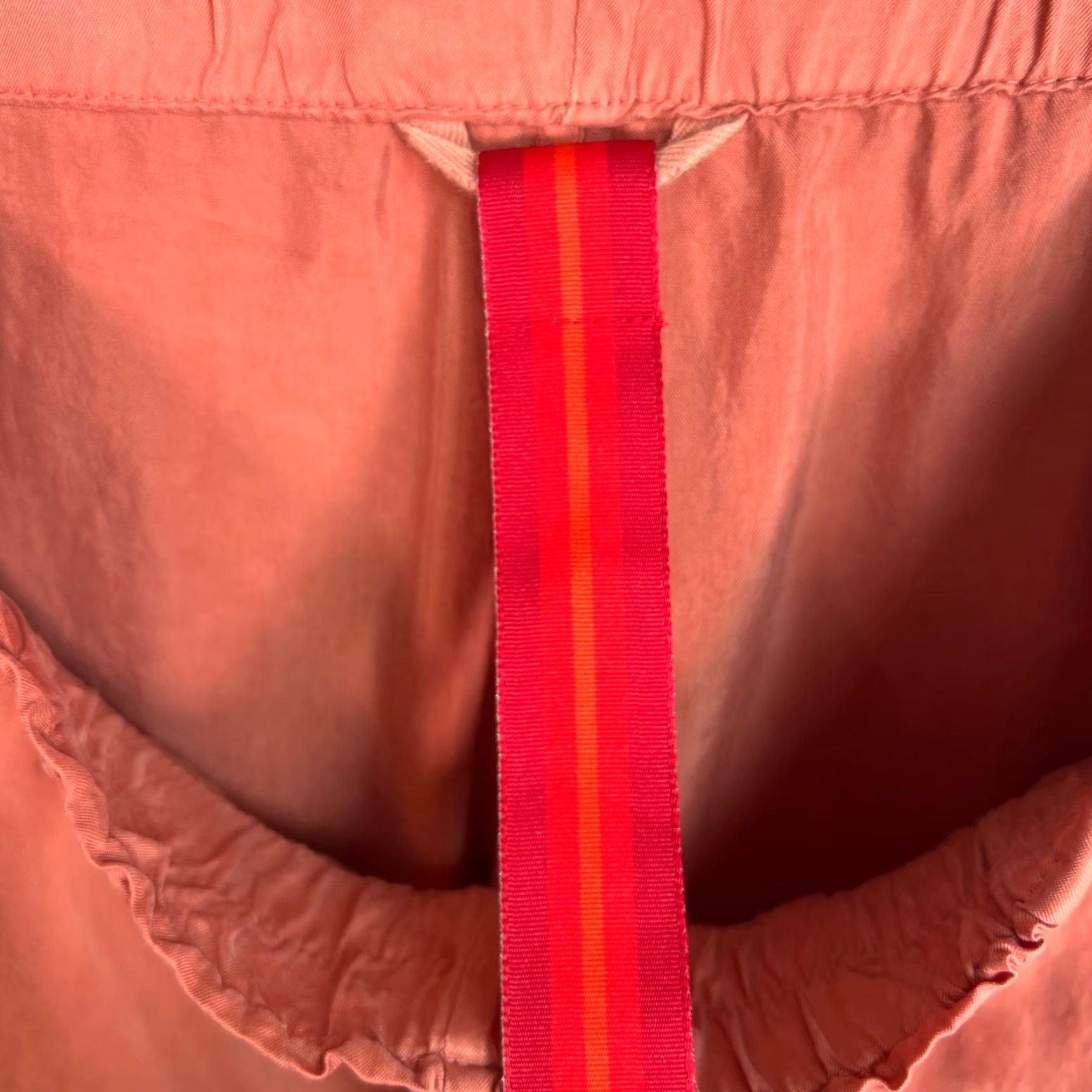 Vintage VINTAGE Content Womens Shorts Size Small Elastic Waist Chino Pink 100% Cupro High Rise 90s Women Size 28" / US 6 / IT 42 - 5 Thumbnail