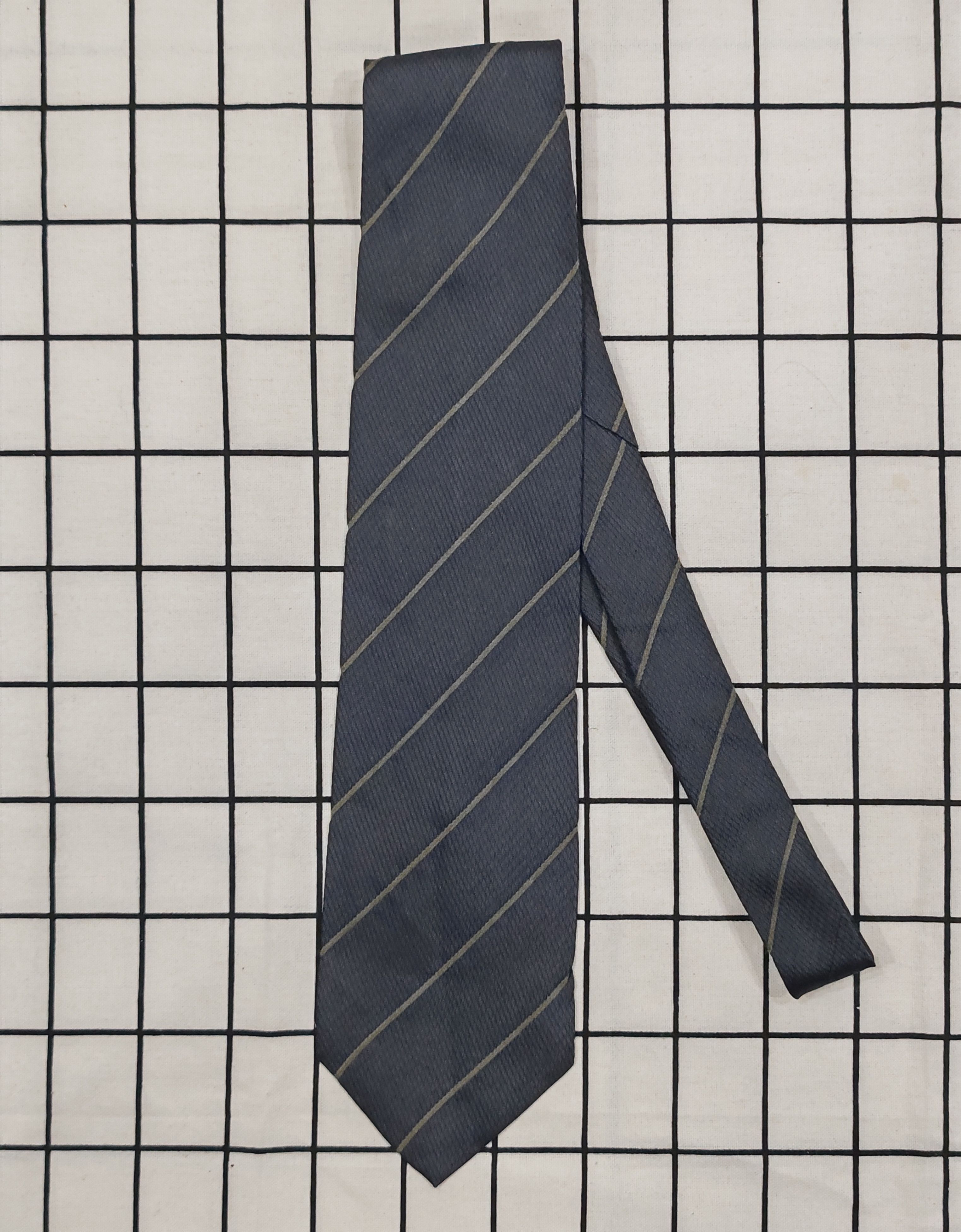 Armani ARMANI COLEZIONI Necktie Stripe Design Blue Made in Italy Size ONE SIZE - 3 Thumbnail