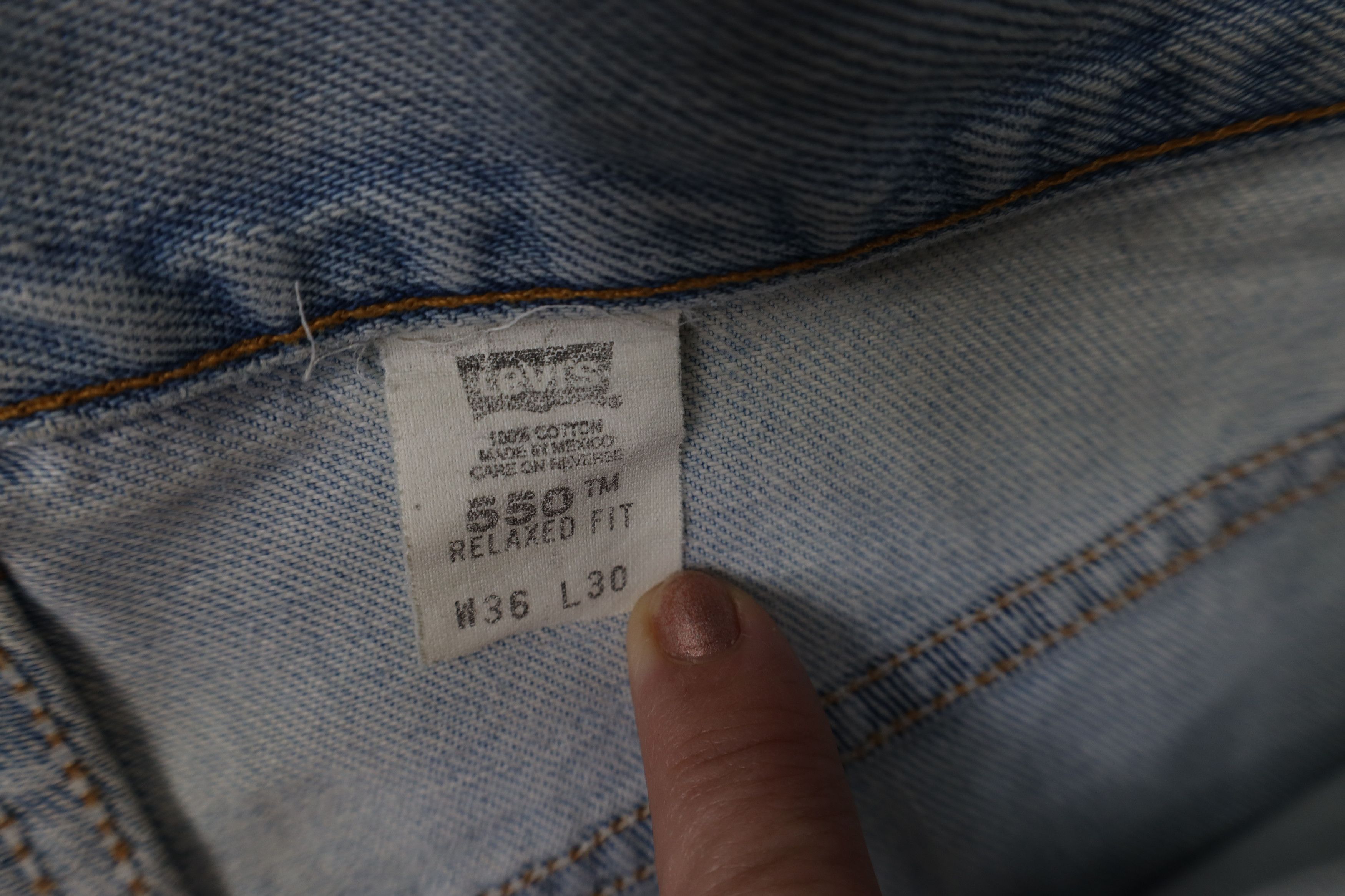 Levi's Vintage Y2K 2000 Levis 550 Relaxed Fit Denim Jeans Blue Size US 36 / EU 52 - 11 Thumbnail