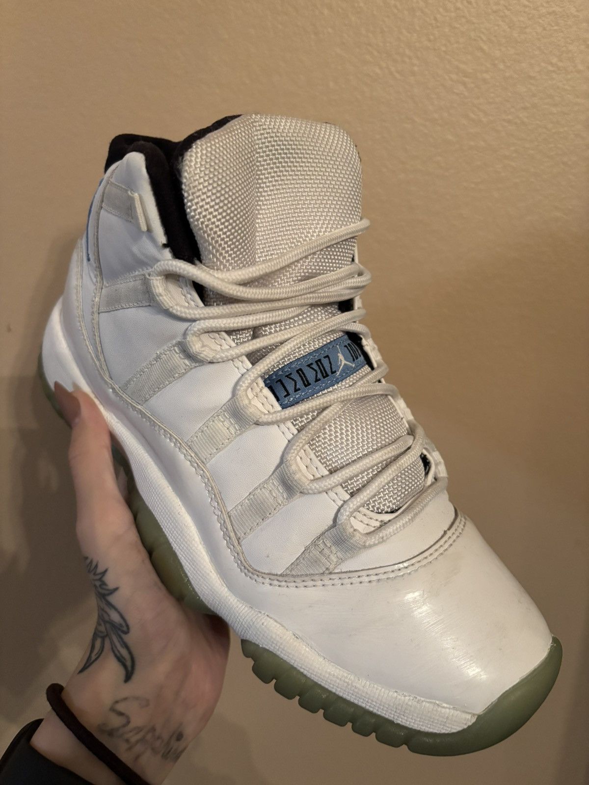 Jordan Brand Air Jordan 11 BG 'Legend Blue' Size US 5.5 / IT 35.5 - 2 Thumbnail