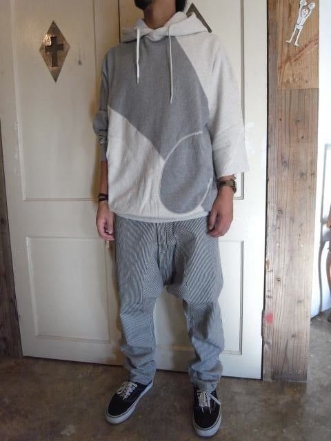 Comme des Garcons Fall11 Ganryu Twisted Asymmetric Oversize Hoodie Size US L / EU 52-54 / 3 - 9 Thumbnail